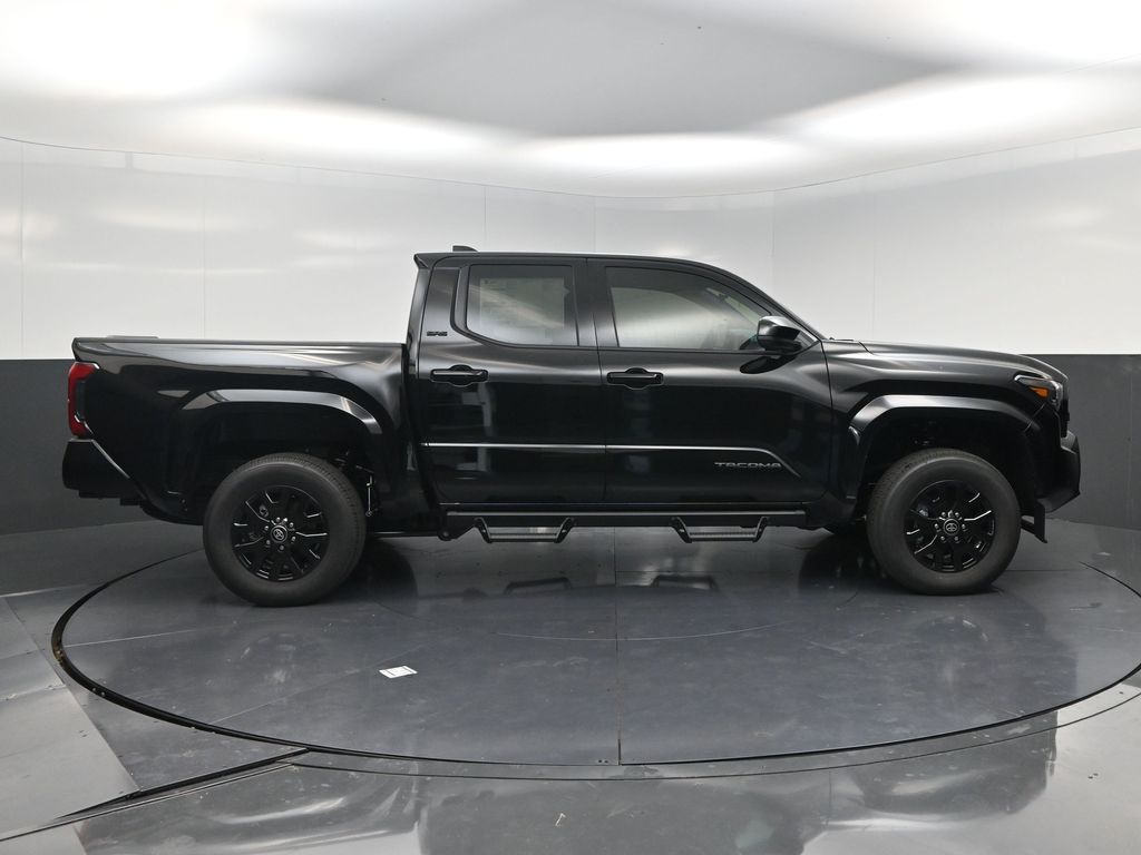 2026 Toyota Tacoma SR5 - 3