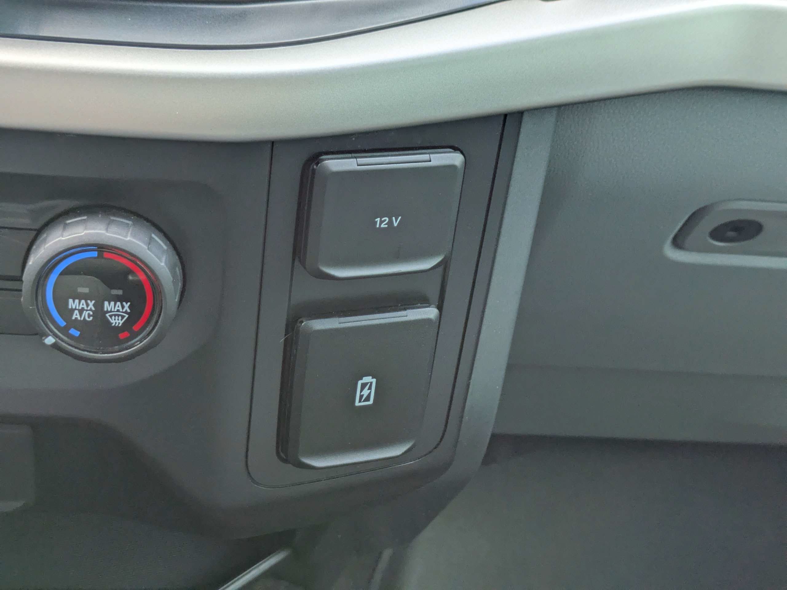 2021 Ford F-150 XLT - Photo 32