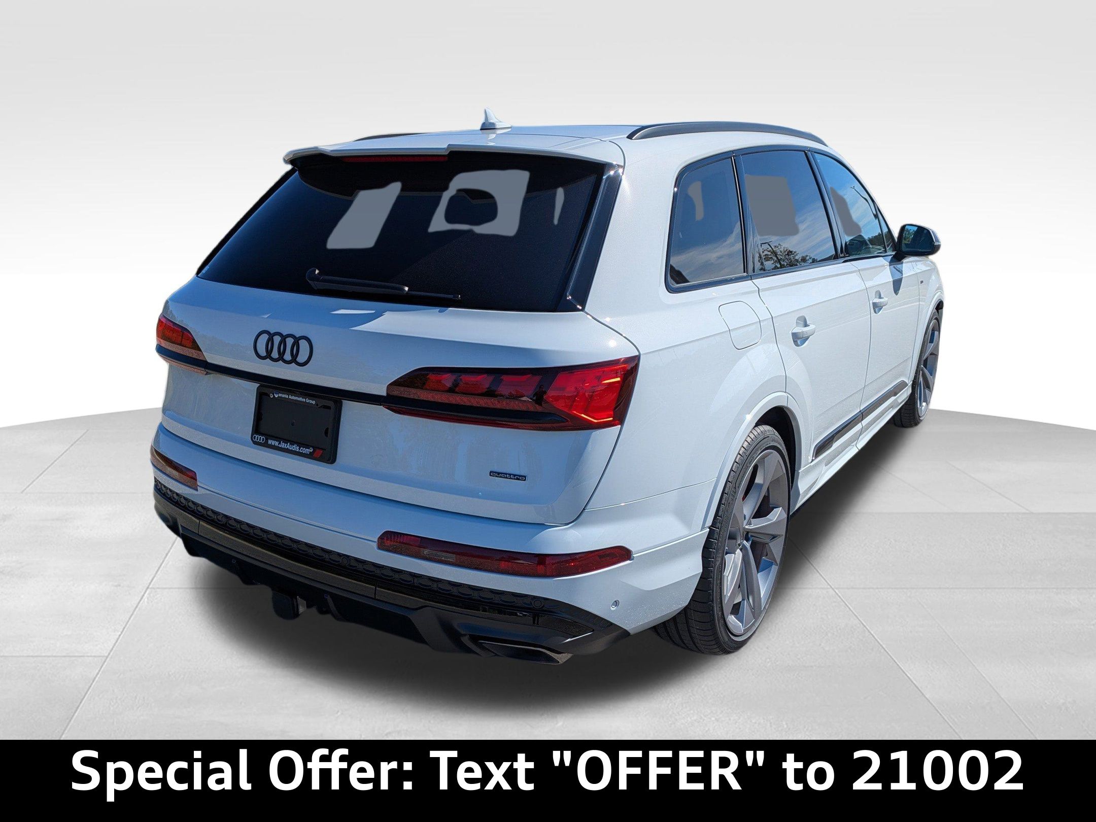 2026 Audi Q7 55 Prestige photo 3