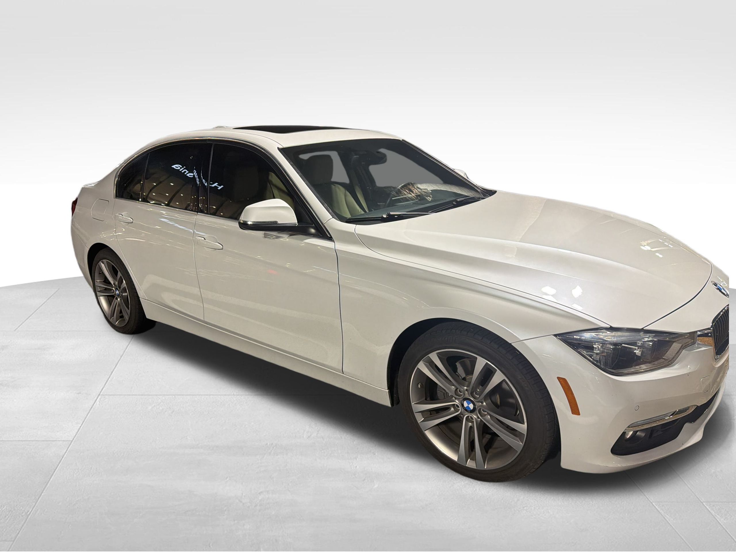2016 BMW 3 Series 328i's photo