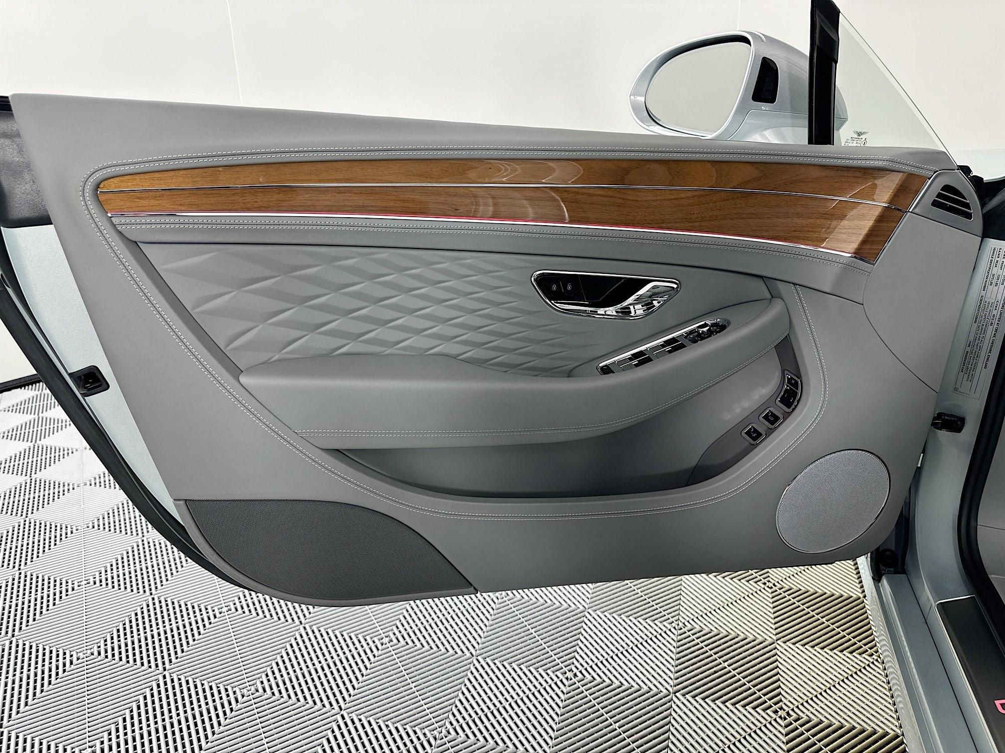 new 2026 Bentley Continental GTC car