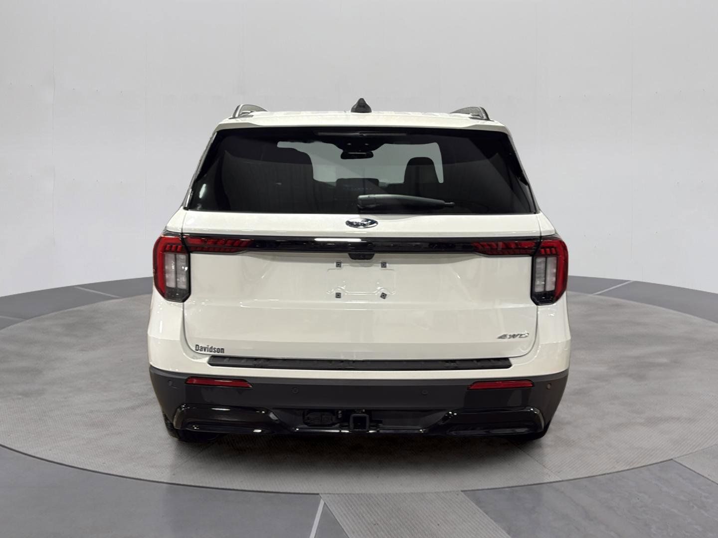 2026 Ford Explorer ST-Line - Photo 6