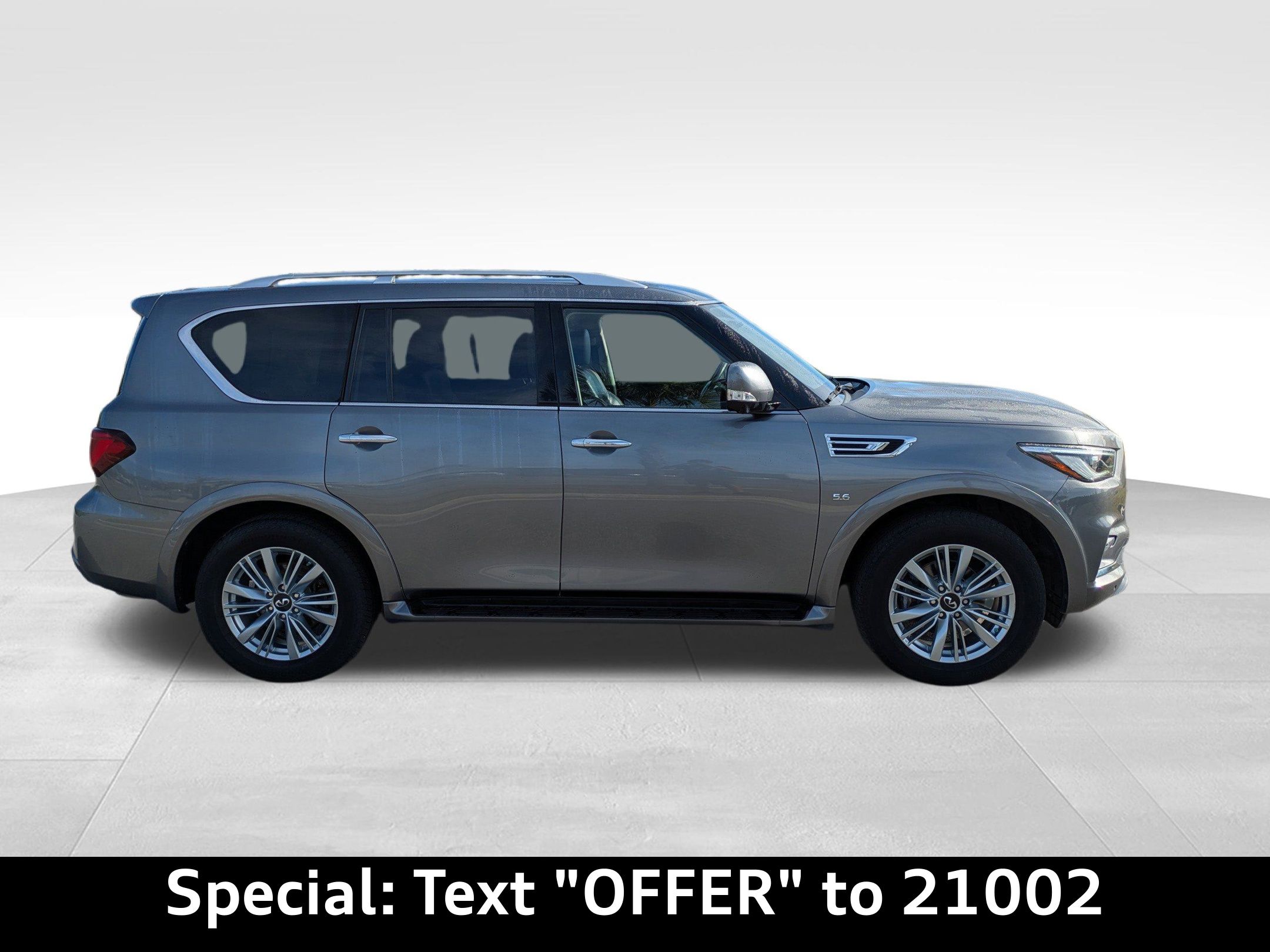 INFINITI 2019 QX80 LUXE