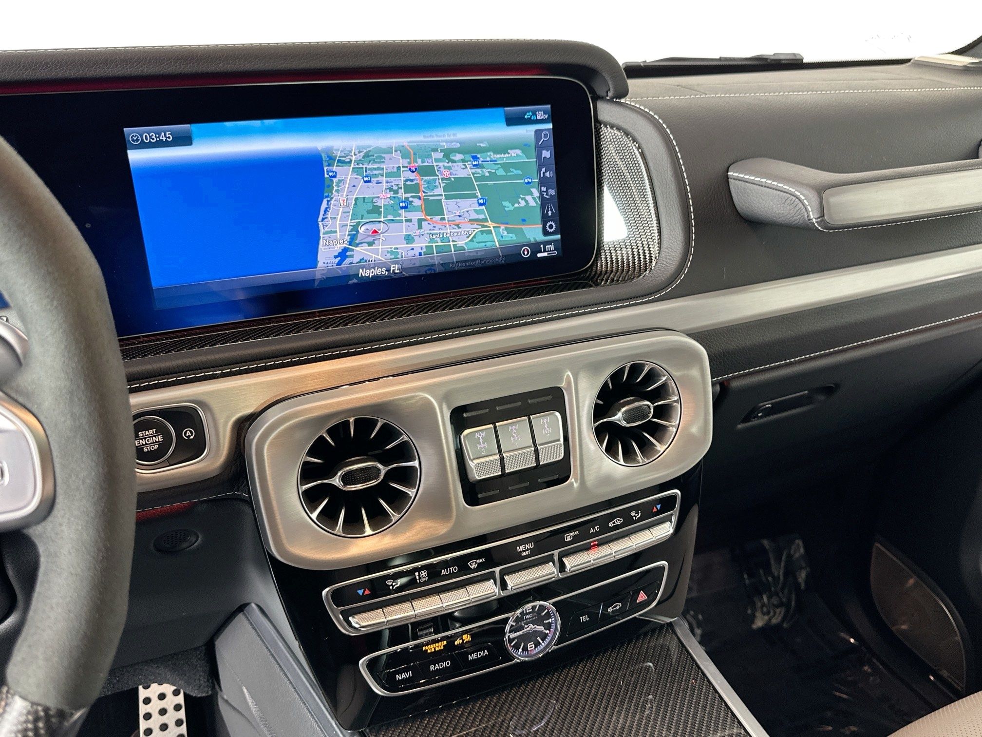 used 2022 Mercedes-Benz G-Class car, priced at $198,998