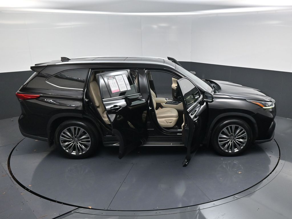 2021 Toyota Highlander Platinum Brown at Toyota of Victoria
