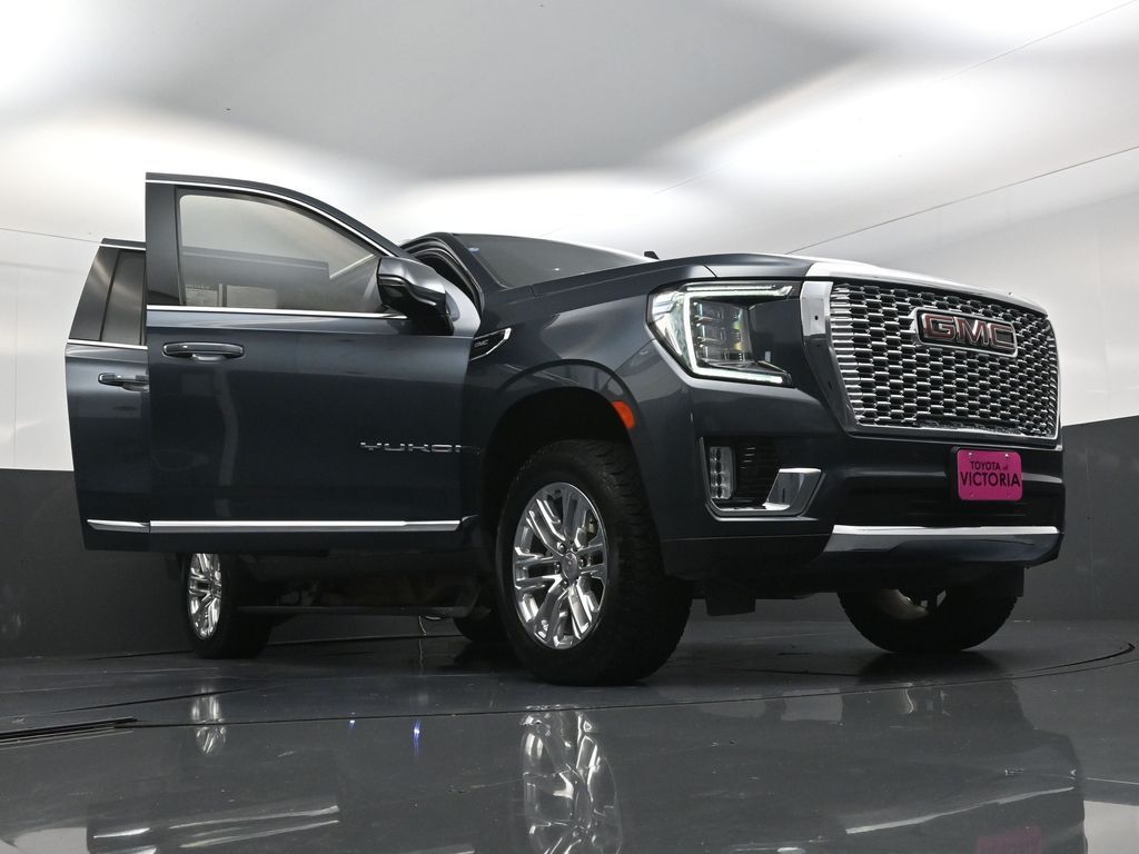 2021 GMC Yukon XL SLT Blue at Bayway Cadillac of The Woodlands