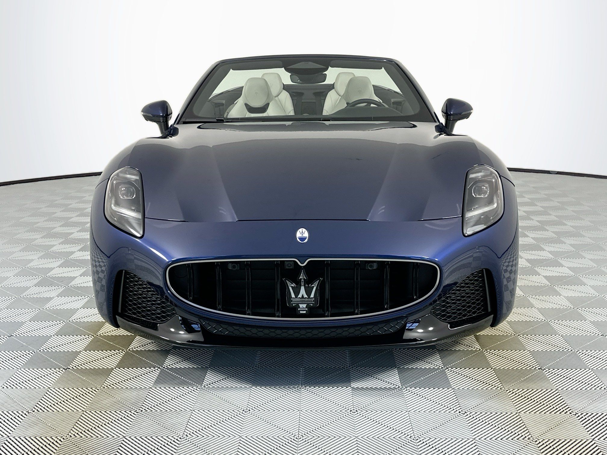 new 2026 Maserati GranCabrio car, priced at $171,825