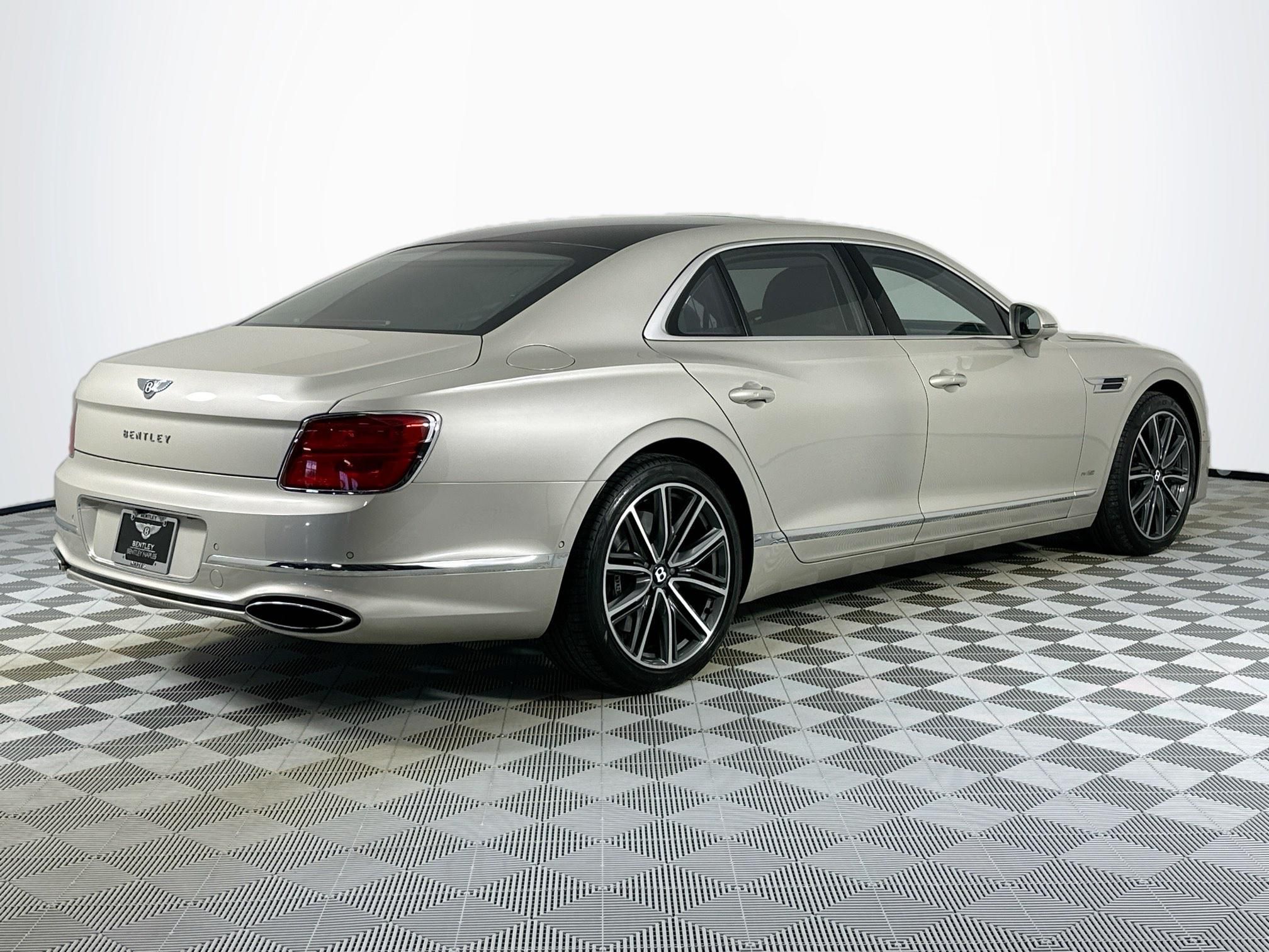 used 2022 Bentley Flying Spur car