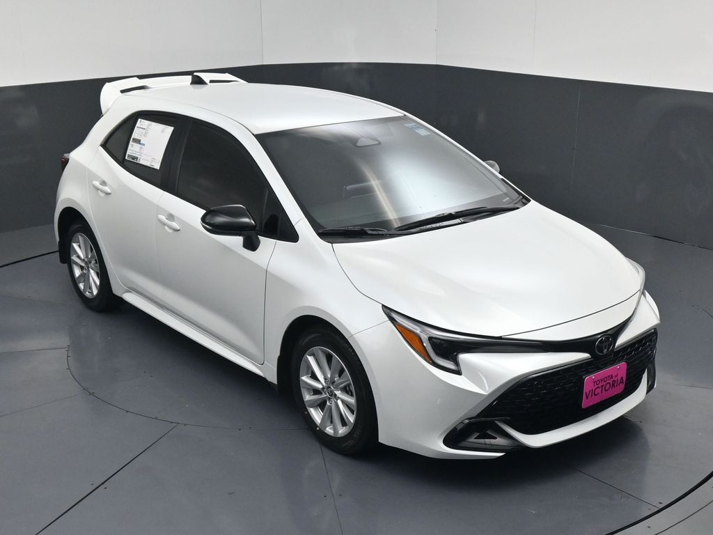 2026 Toyota Corolla Hatchback SE White at Toyota of Victoria