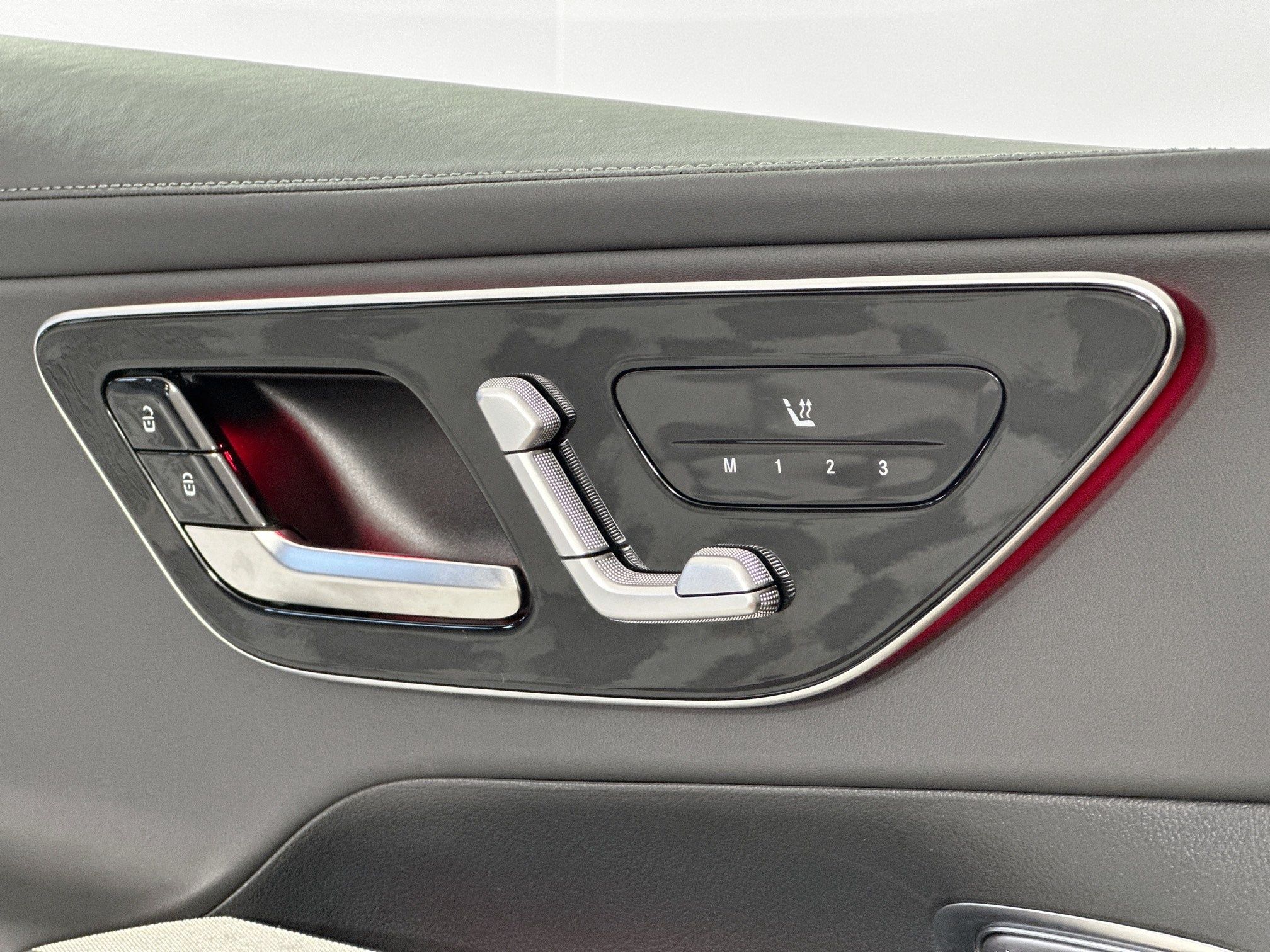 used 2025 Mercedes-Benz GLC car, priced at $89,998