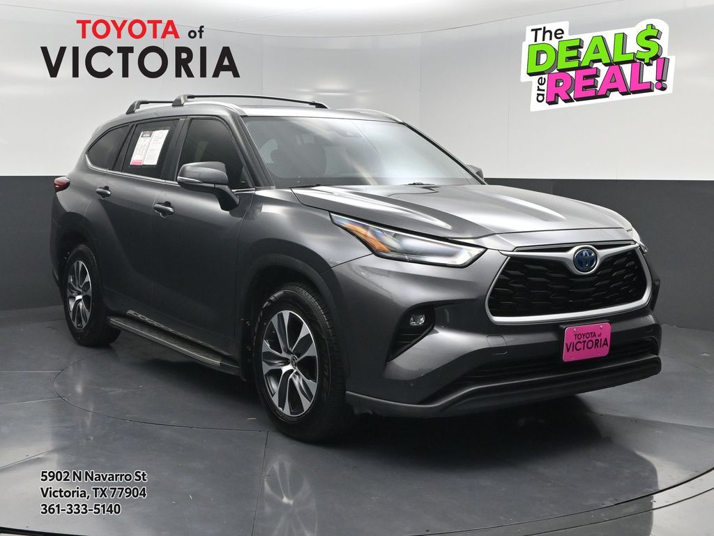 2023 Toyota Highlander Hybrid XLE Gray at Toyota of Victoria