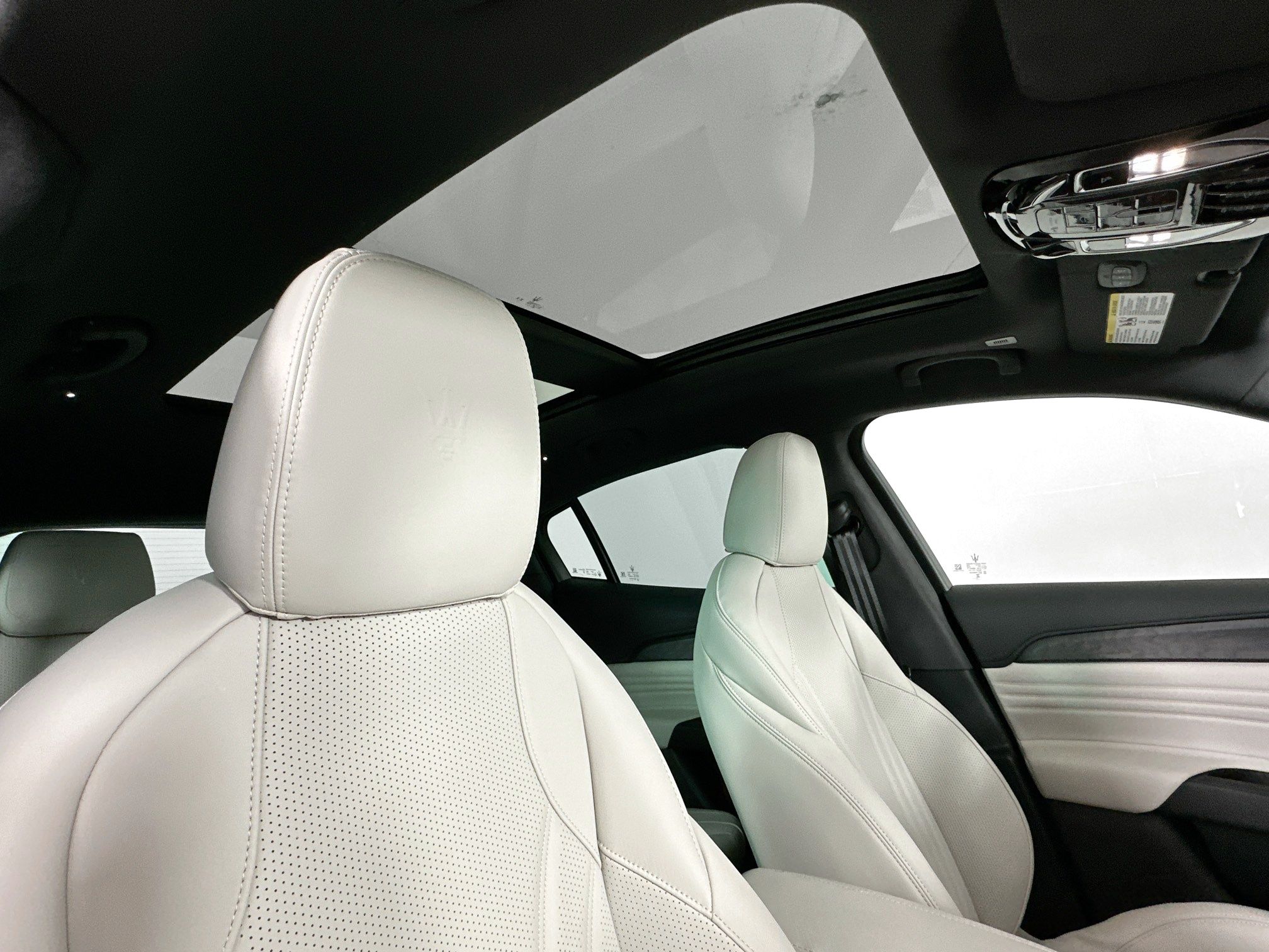 new 2026 Maserati Grecale car, priced at $97,395