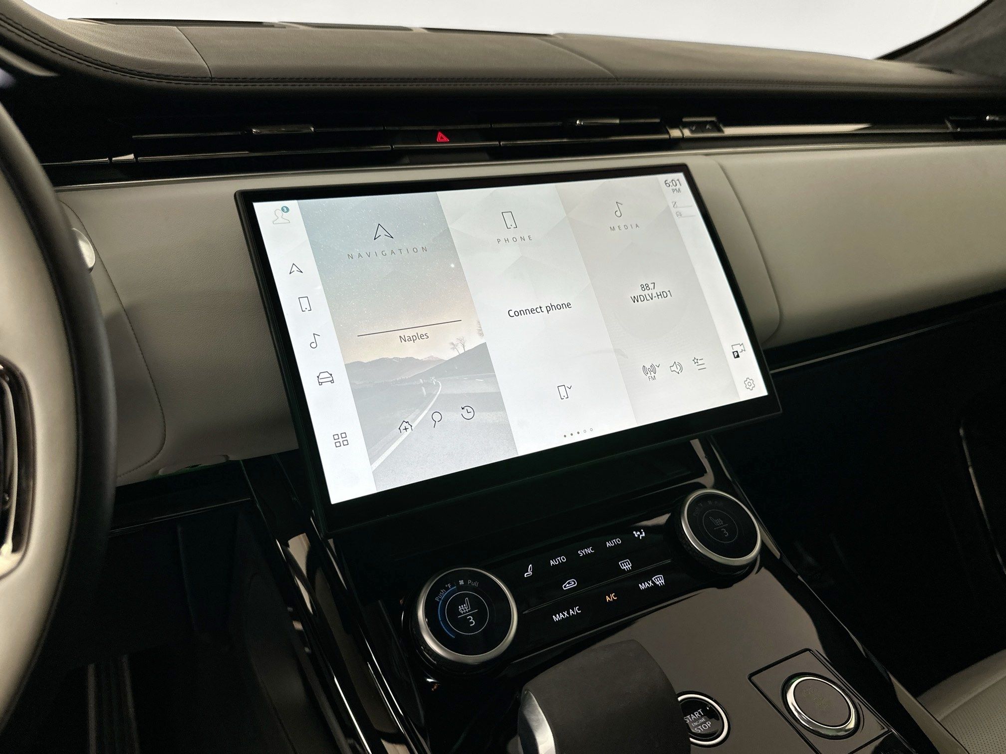 used 2023 Land Rover Range Rover Sport car, priced at $81,998