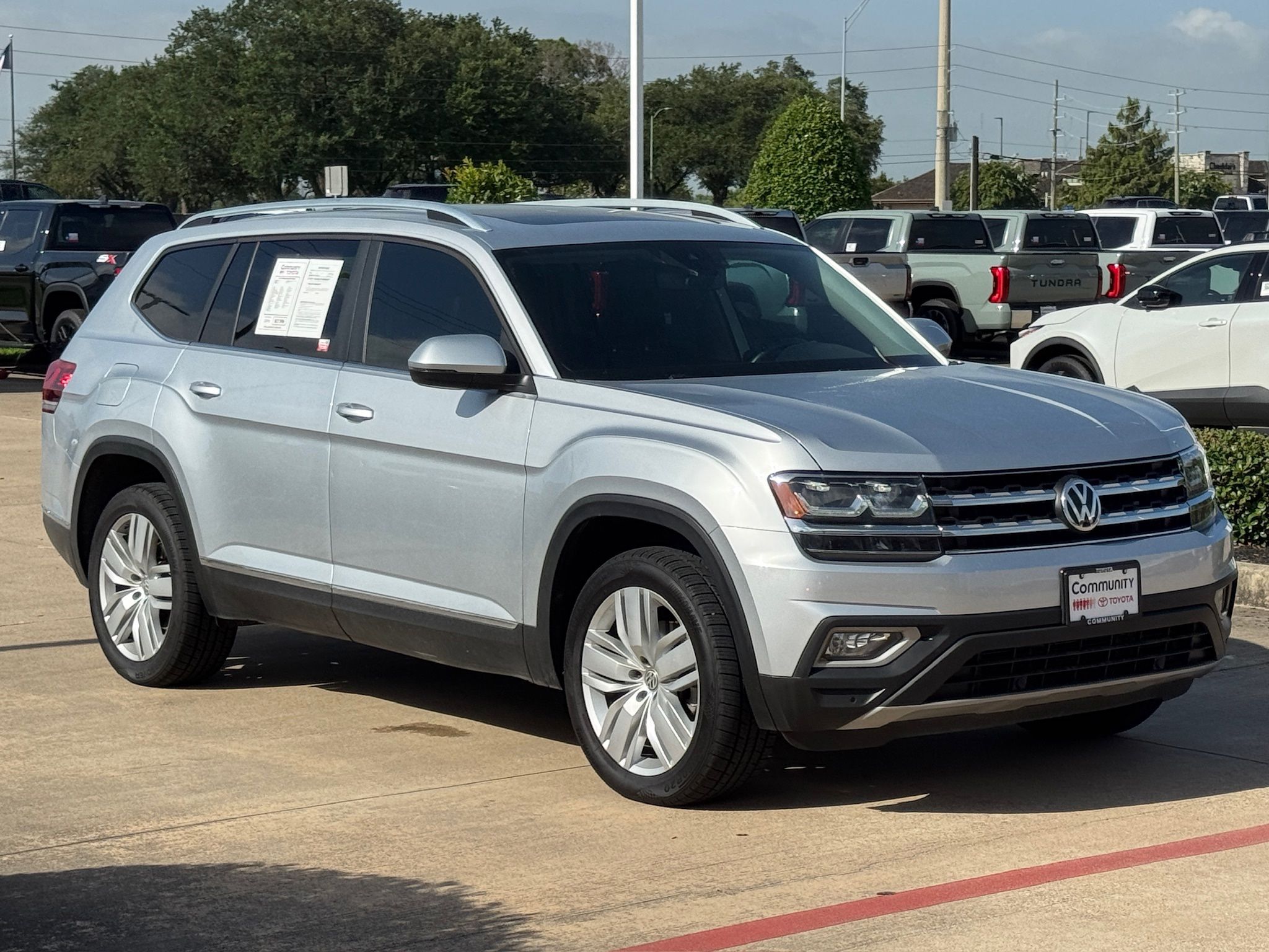 2019 Volkswagen Atlas SEL Silver at Community Kia