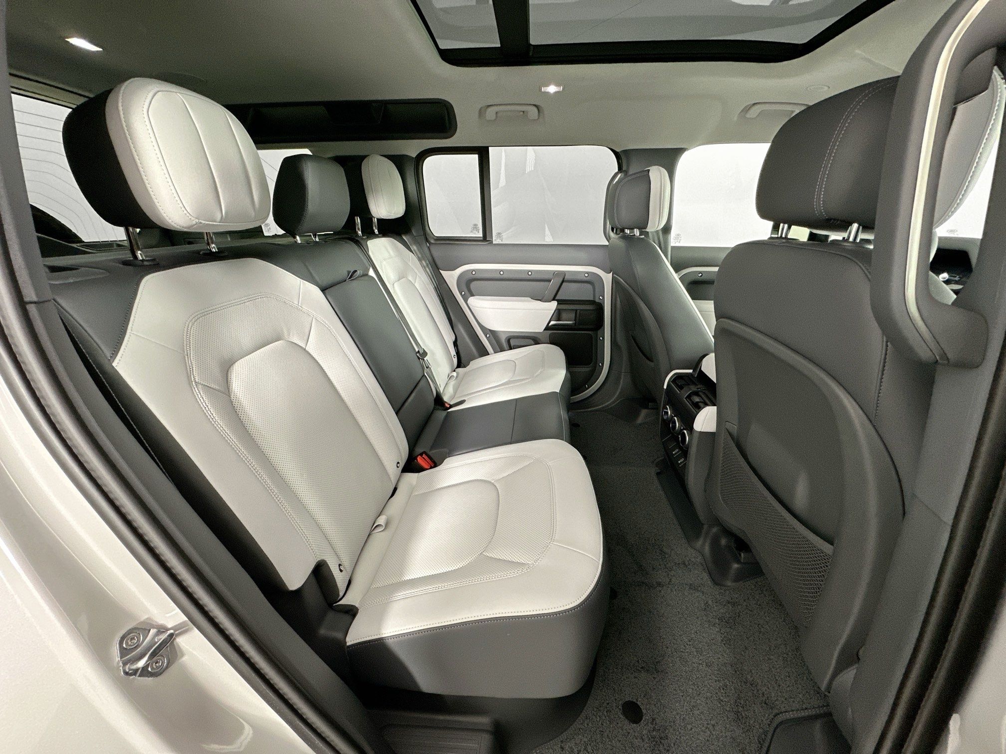 new 2026 Land Rover Defender 110 car, priced at $101,321