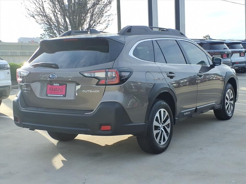 2024 Subaru Outback Premium Brown at Victoria Chrysler Dodge Jeep Ram