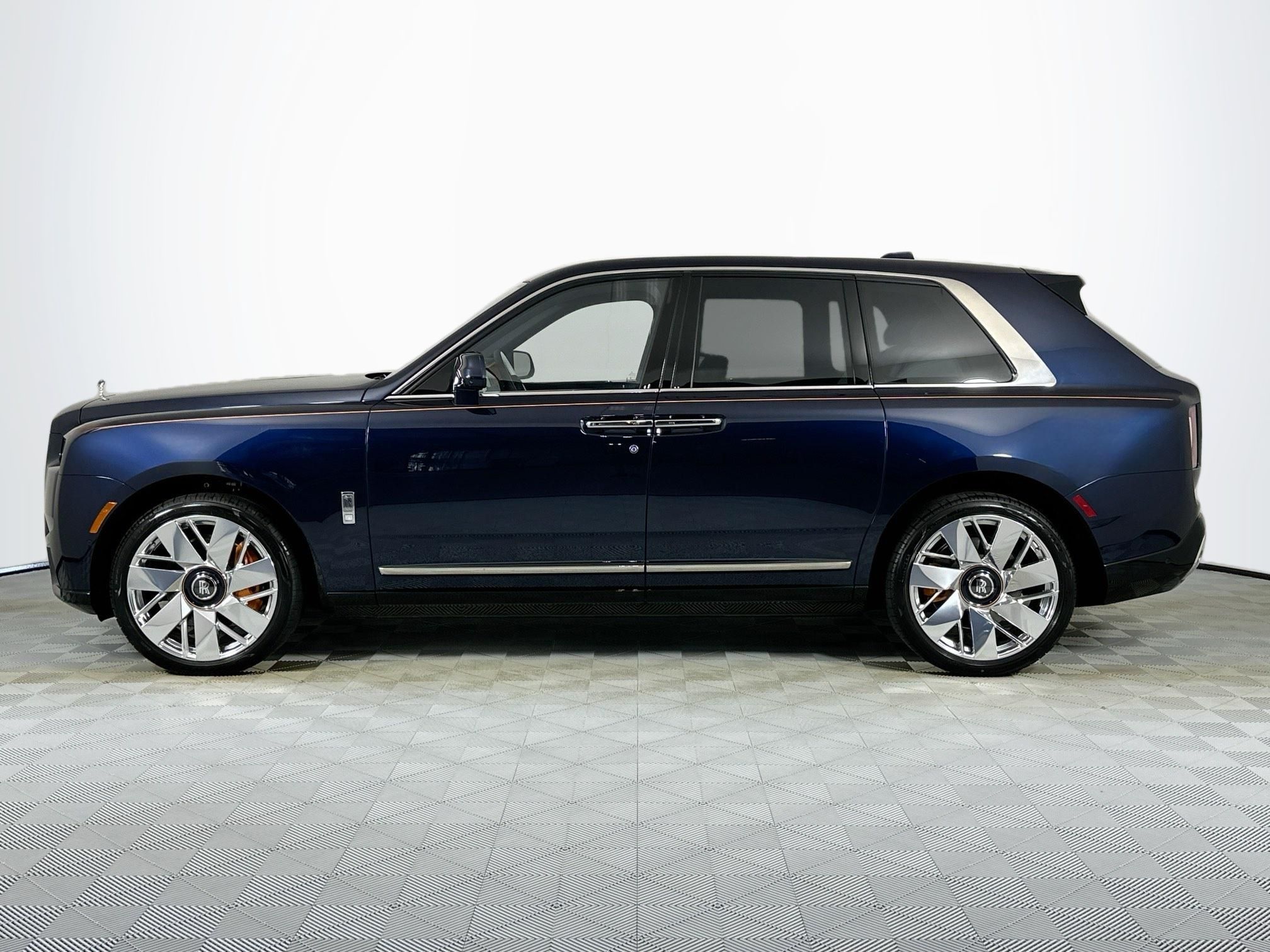 new 2027 Rolls-Royce Cullinan car, priced at $527,250