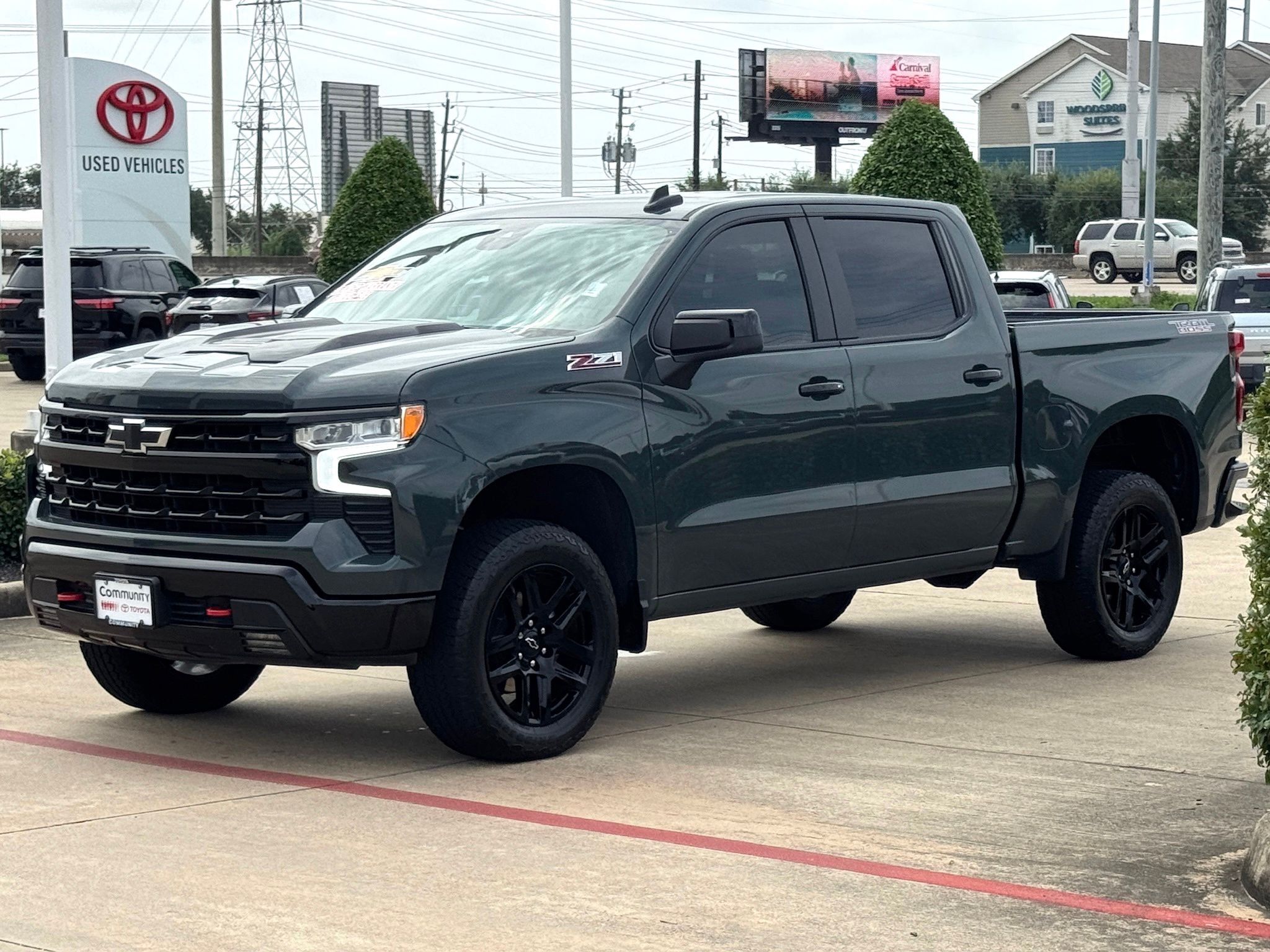2025 Chevrolet Silverado 1500 LT Trail Boss - 11