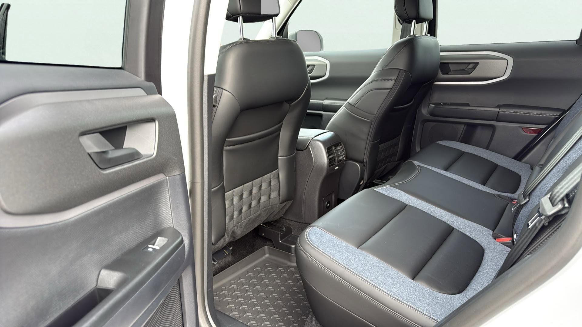 2025 Ford Bronco Sport Outer Banks - Photo 19