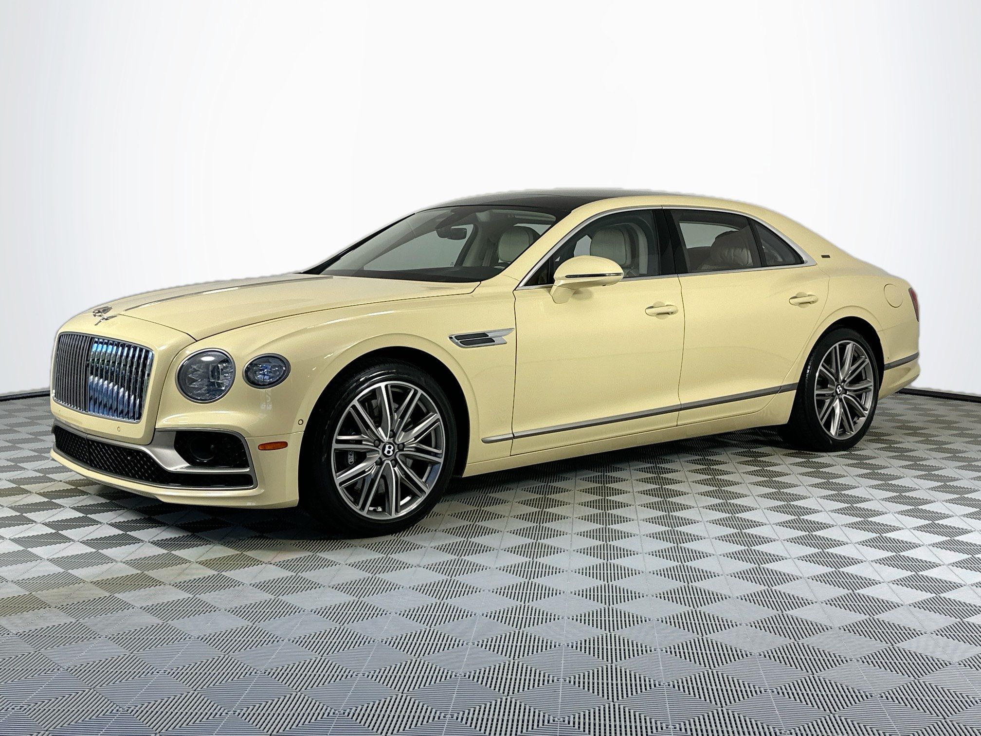 used 2023 Bentley Flying Spur Hybrid car, priced at $198,998