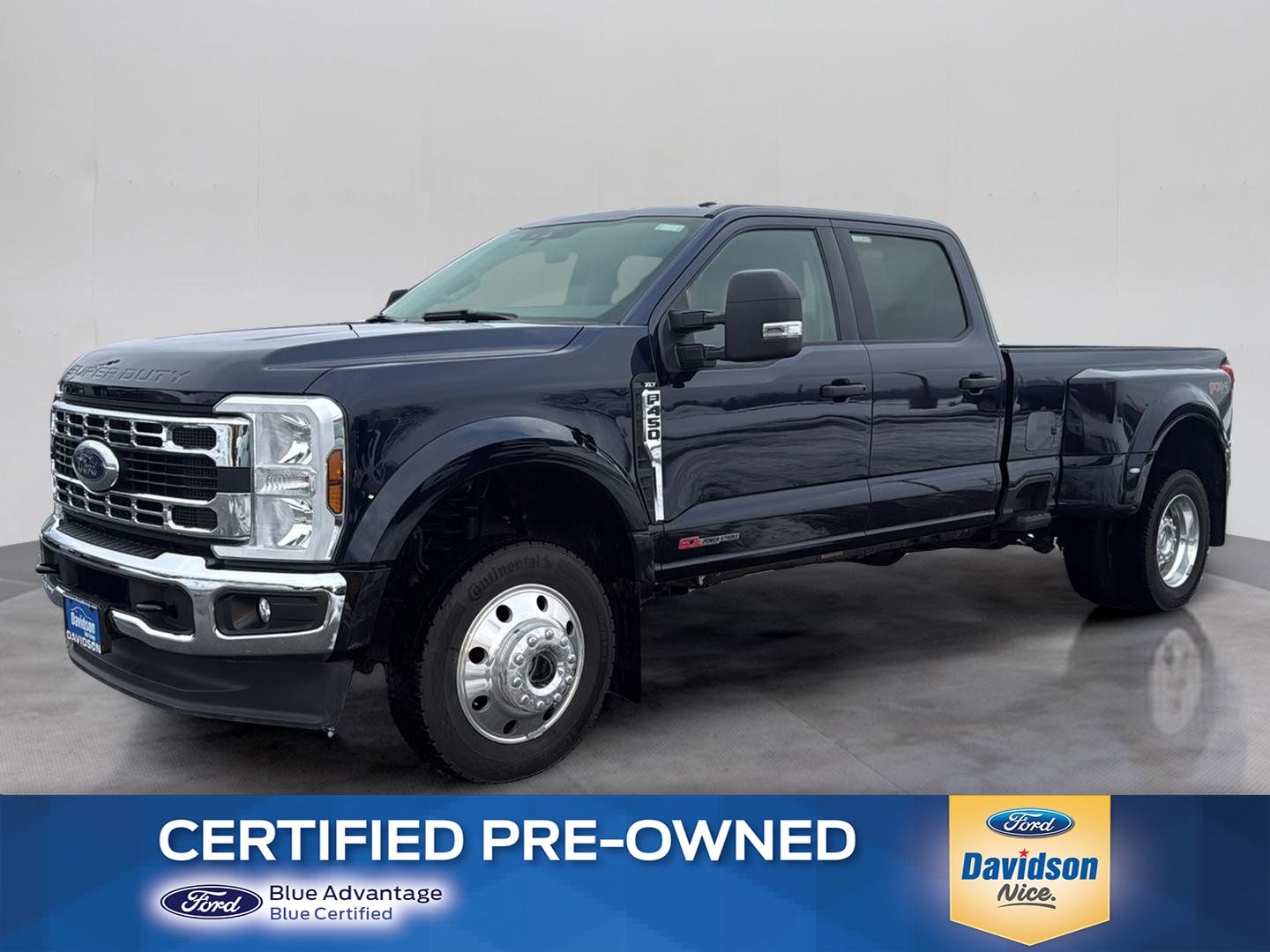 Antimatter Blue Metallic 2025 Ford F-450 Super Duty Pickup Truck Four-Wheel Drive Automatic
