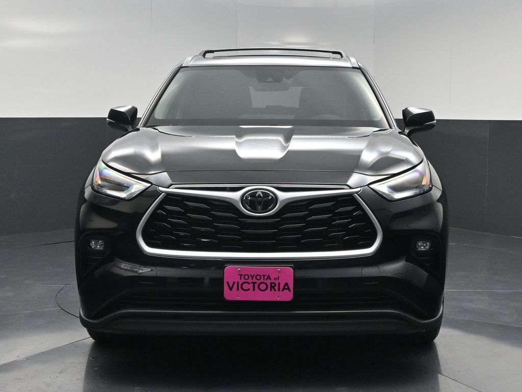 2024 Toyota Highlander XLE Black at Don McGill Toyota