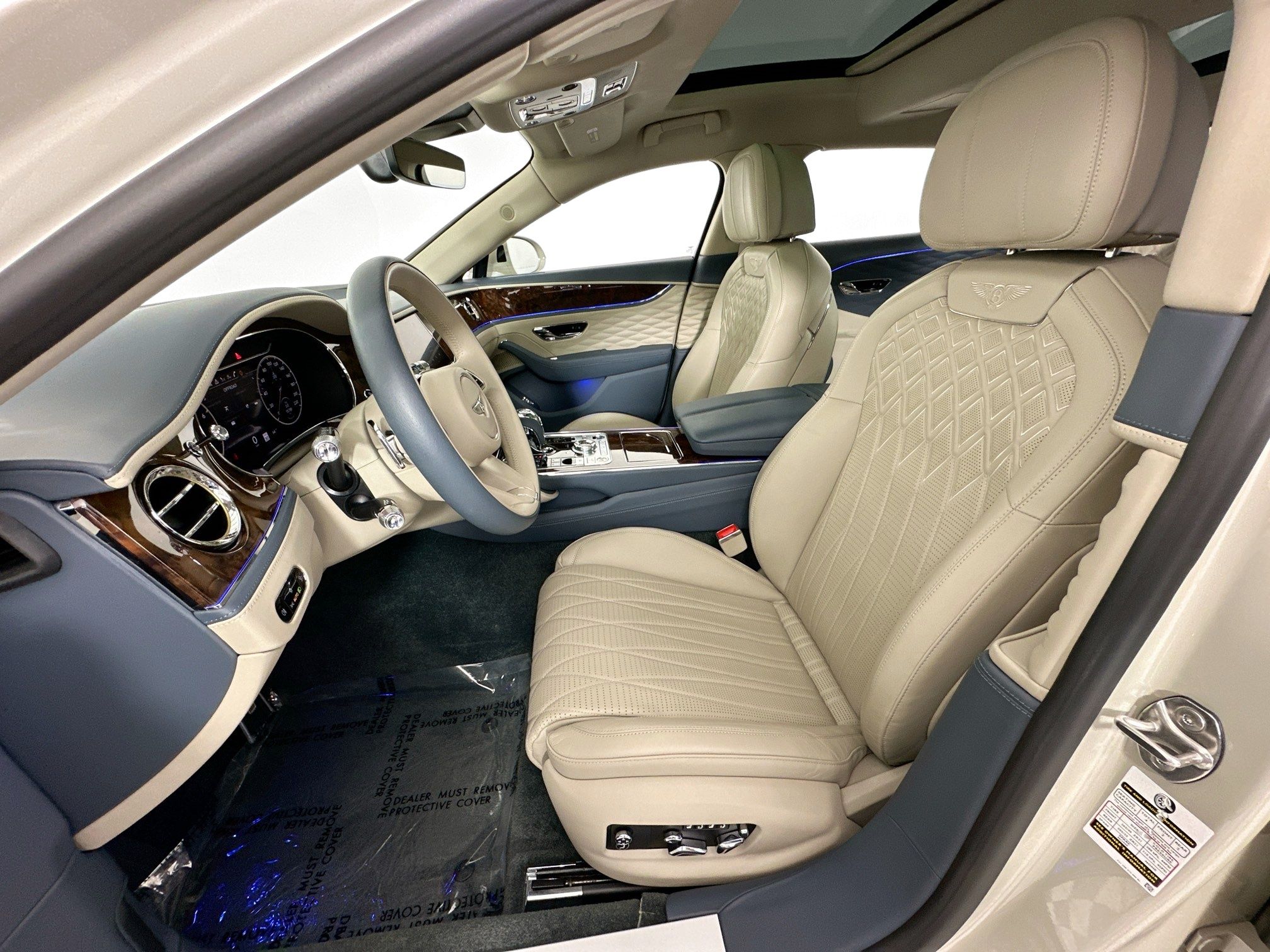 used 2022 Bentley Flying Spur car