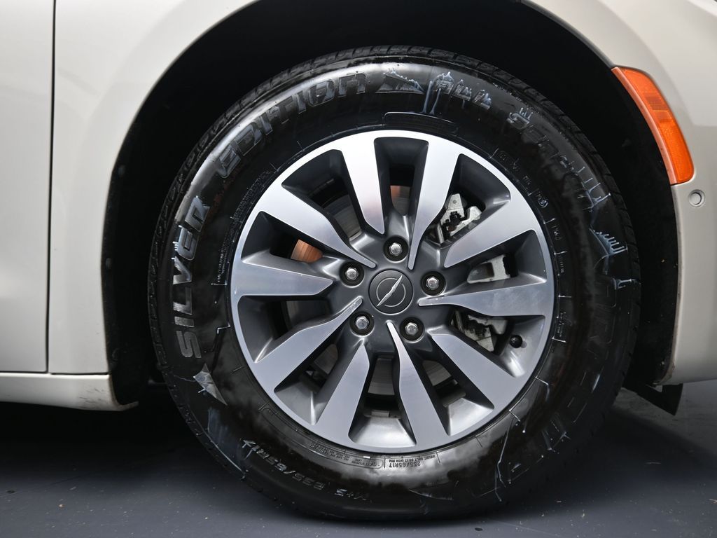 2021 Chrysler Pacifica Hybrid Touring L White at Shottenkirk Kia Fort Bend