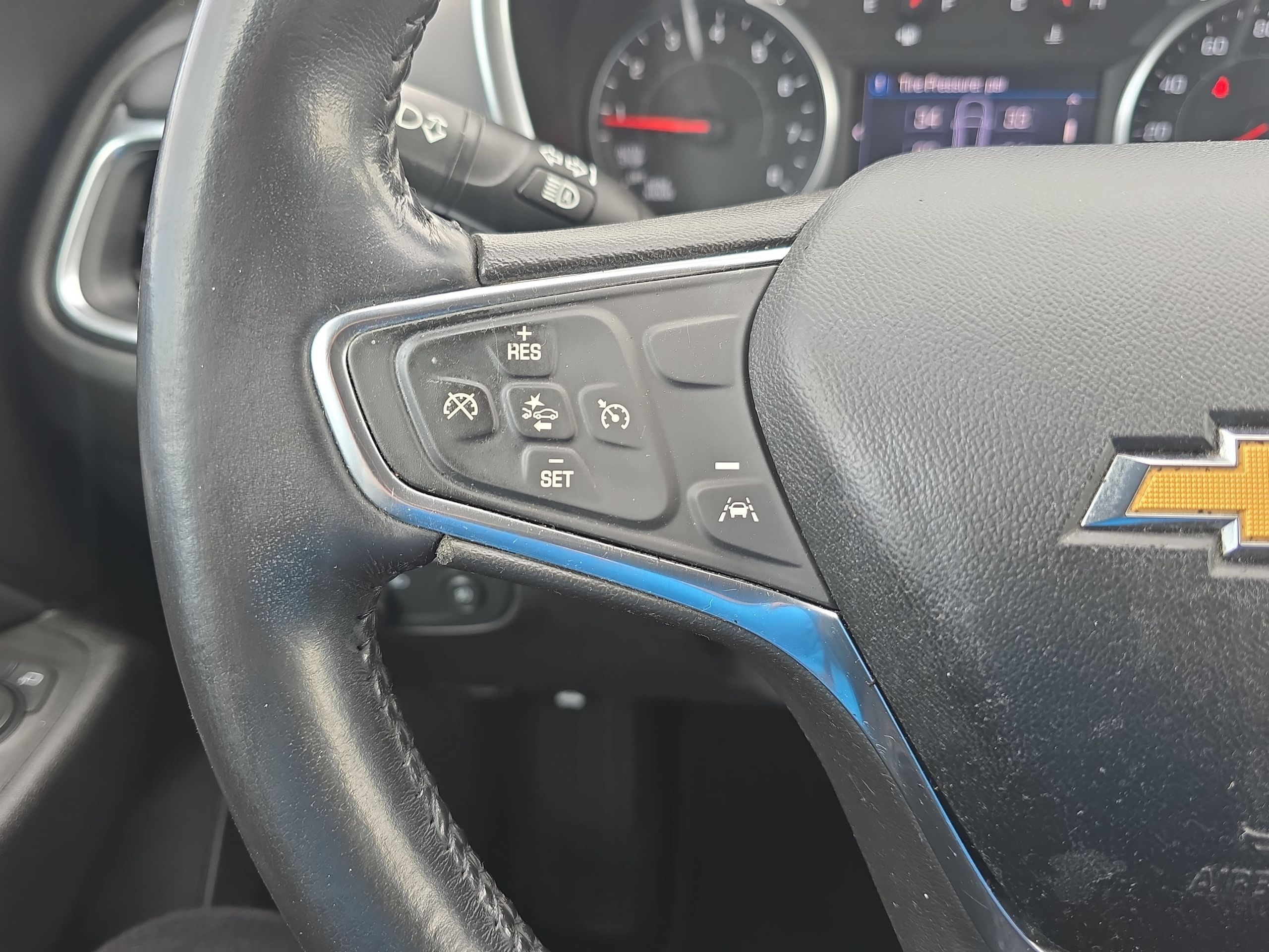 2021 Chevrolet Equinox LT Silver at DeMontrond Ford