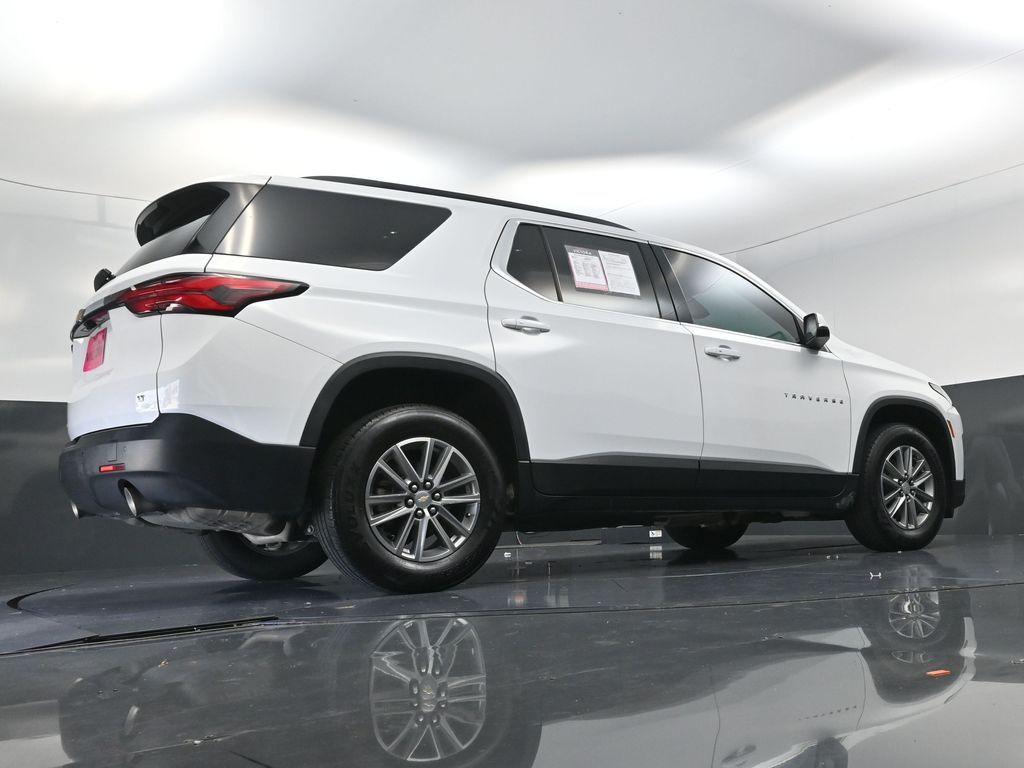 2023 Chevrolet Traverse LT White at AutoSavvy Houston Southwest