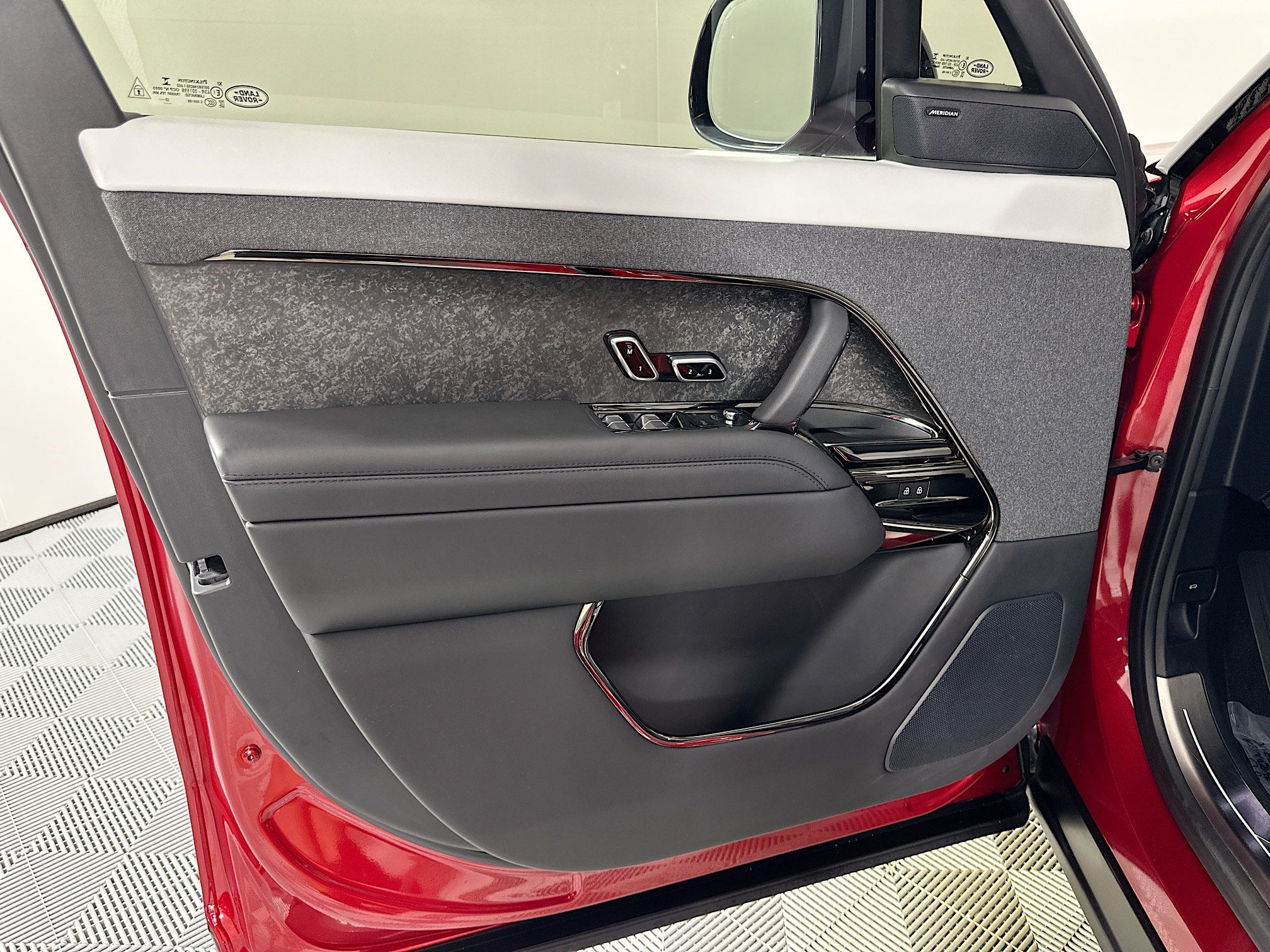 used 2023 Land Rover Range Rover Sport car, priced at $81,998