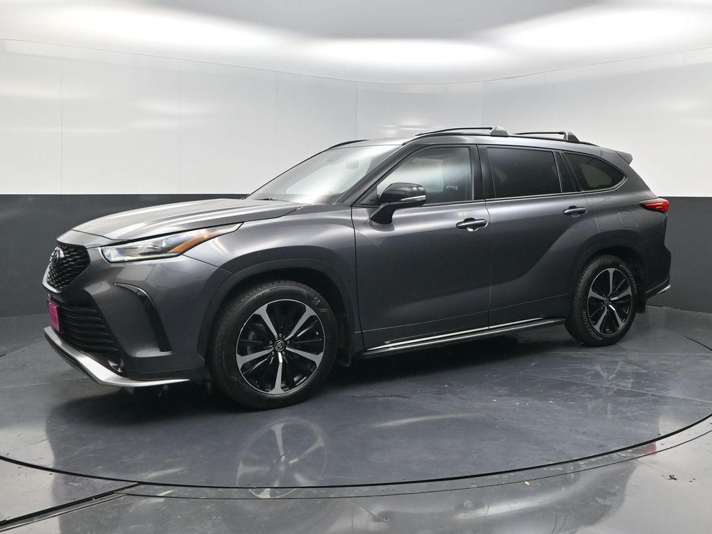 2021 Toyota Highlander XSE Gray at Autostrade