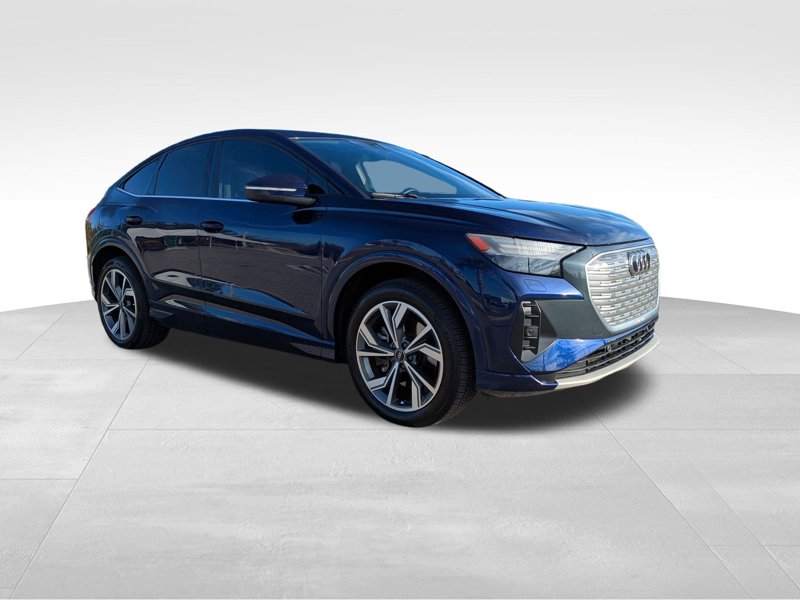 2022 Audi Q4 Sportback e-tron Prestige's photo