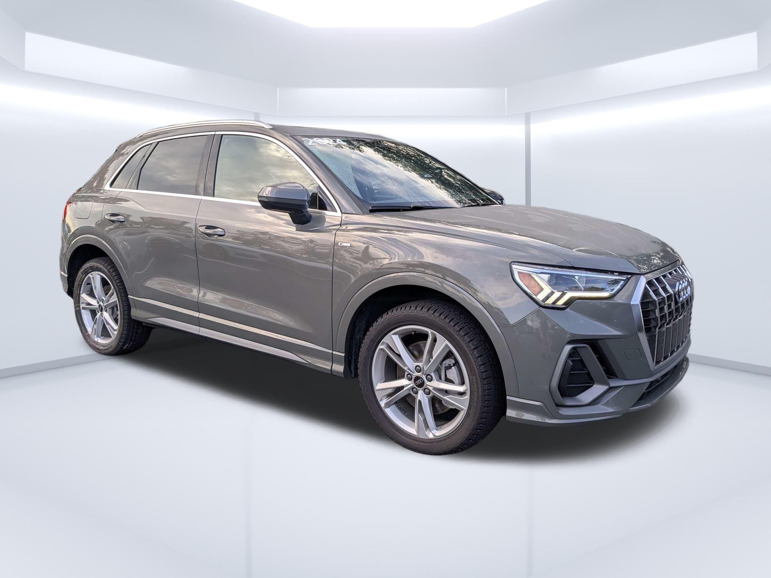 Chronos Gray Metallic 2024 Audi Q3 SUV / Crossover All-Wheel Drive 8-Speed Automatic