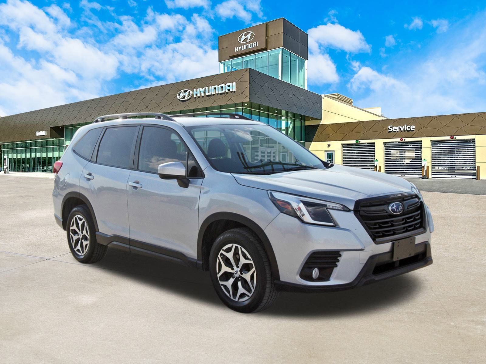 2022 Subaru Forester Premium Silver at AutoSavvy Houston Southwest