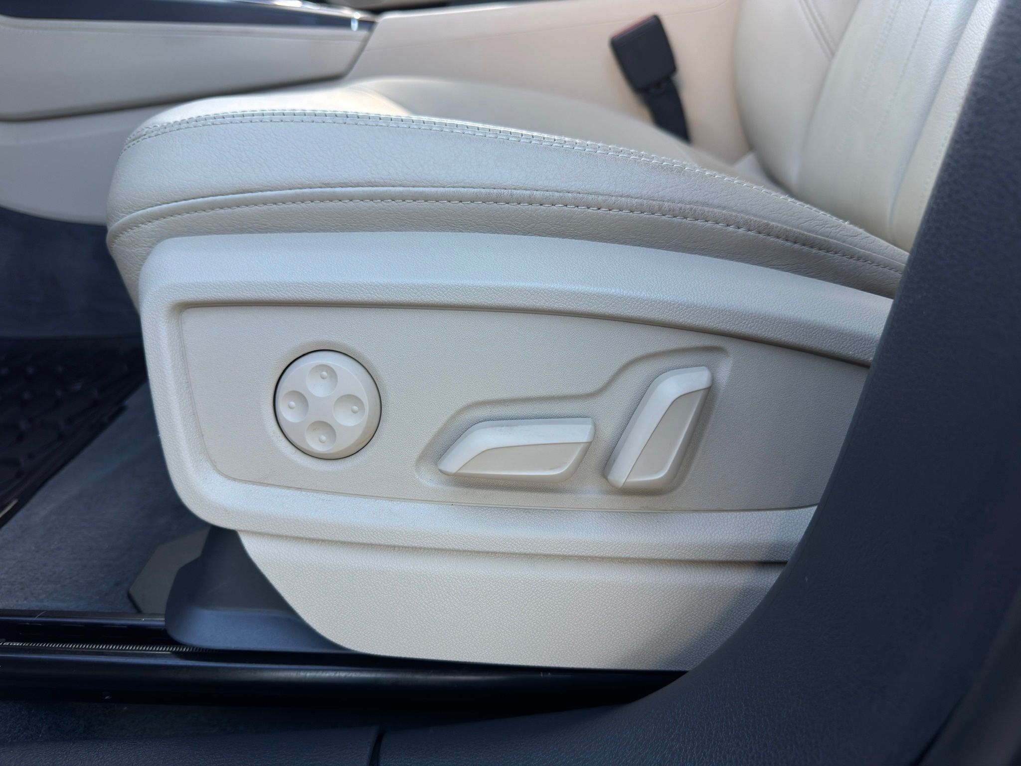 2019 Audi Q5 2.0T Premium Plus White at Ultimate Motorsports