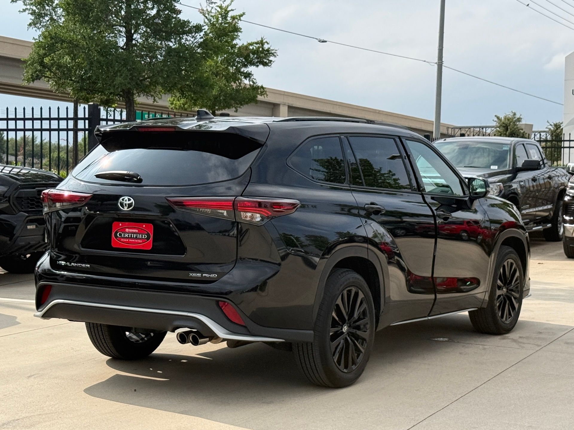 2025 Toyota Highlander XSE Black at Don McGill Toyota