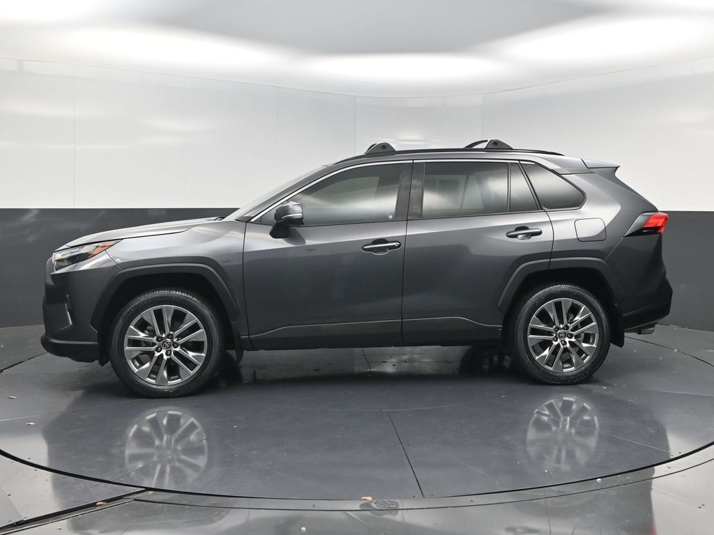 2023 Toyota RAV4 XLE Premium - 2