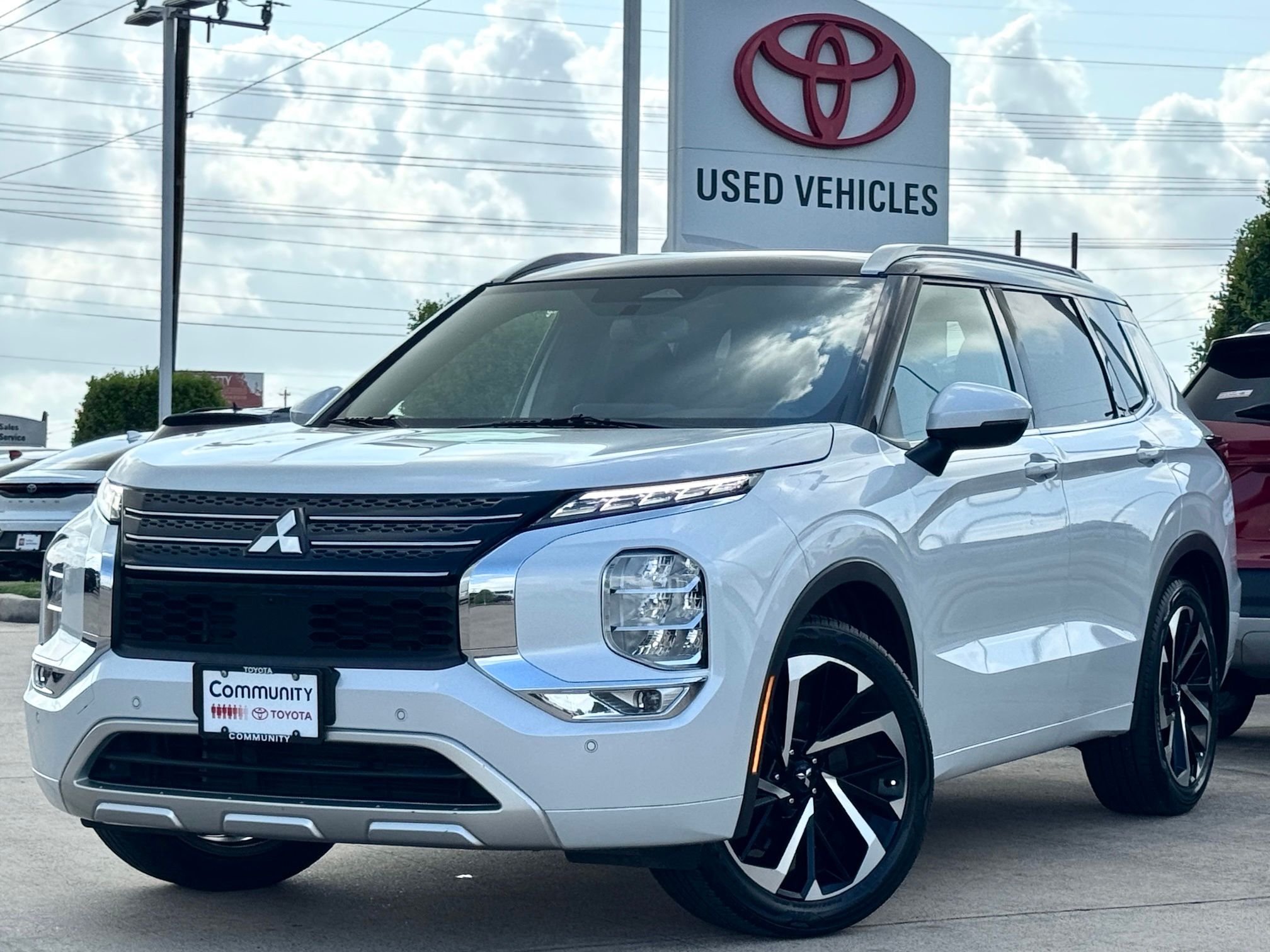 2023 Mitsubishi Outlander SEL  at North Houston Mitsubishi