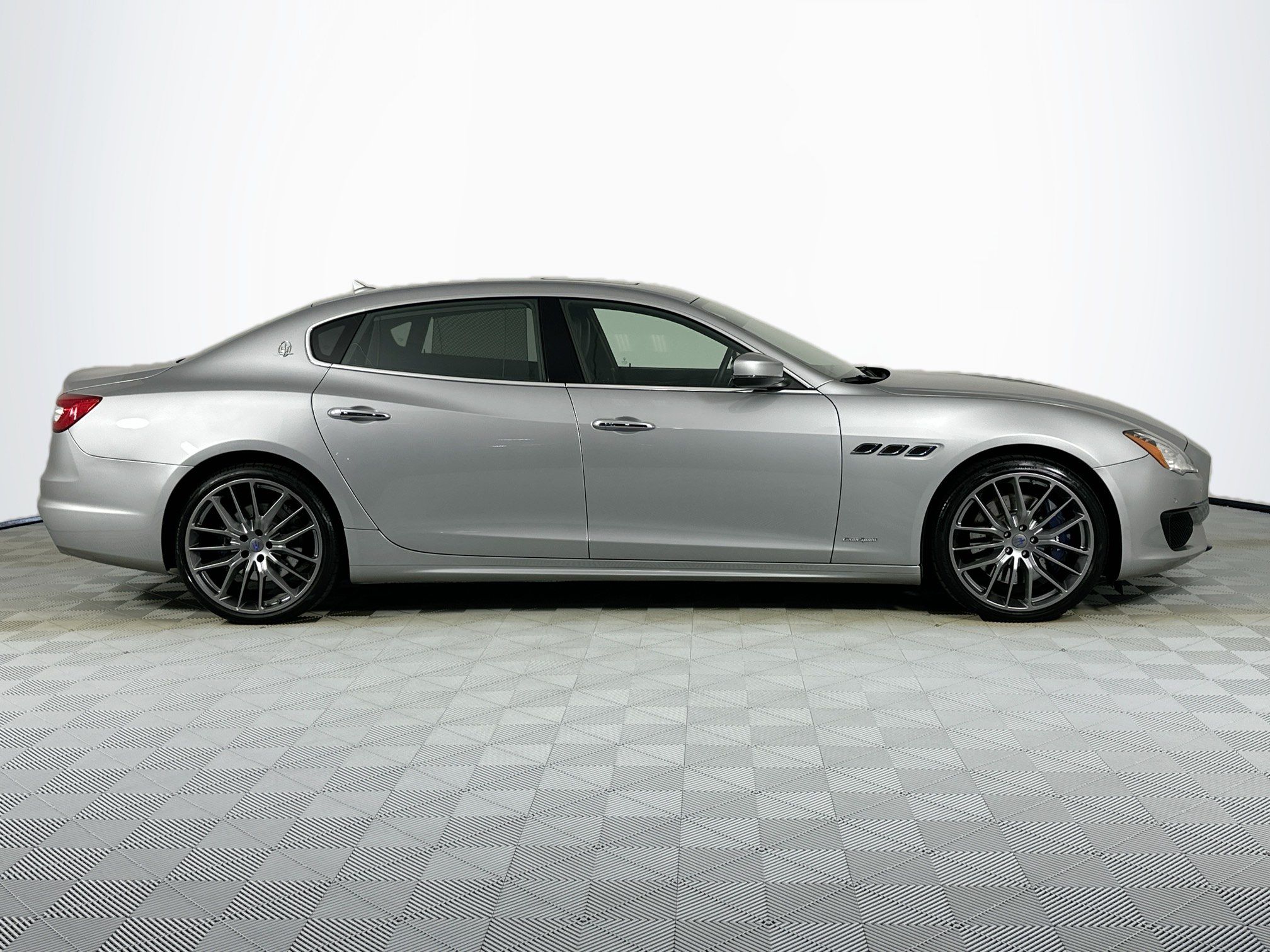 used 2017 Maserati Quattroporte car, priced at $39,998