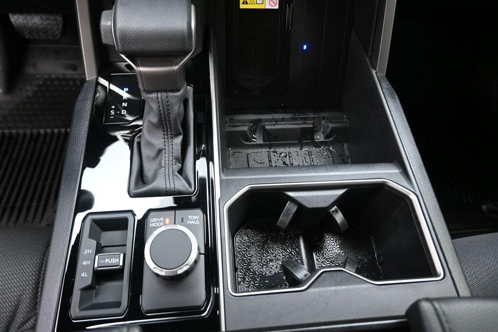 2025 Toyota Tundra SR5 - 9