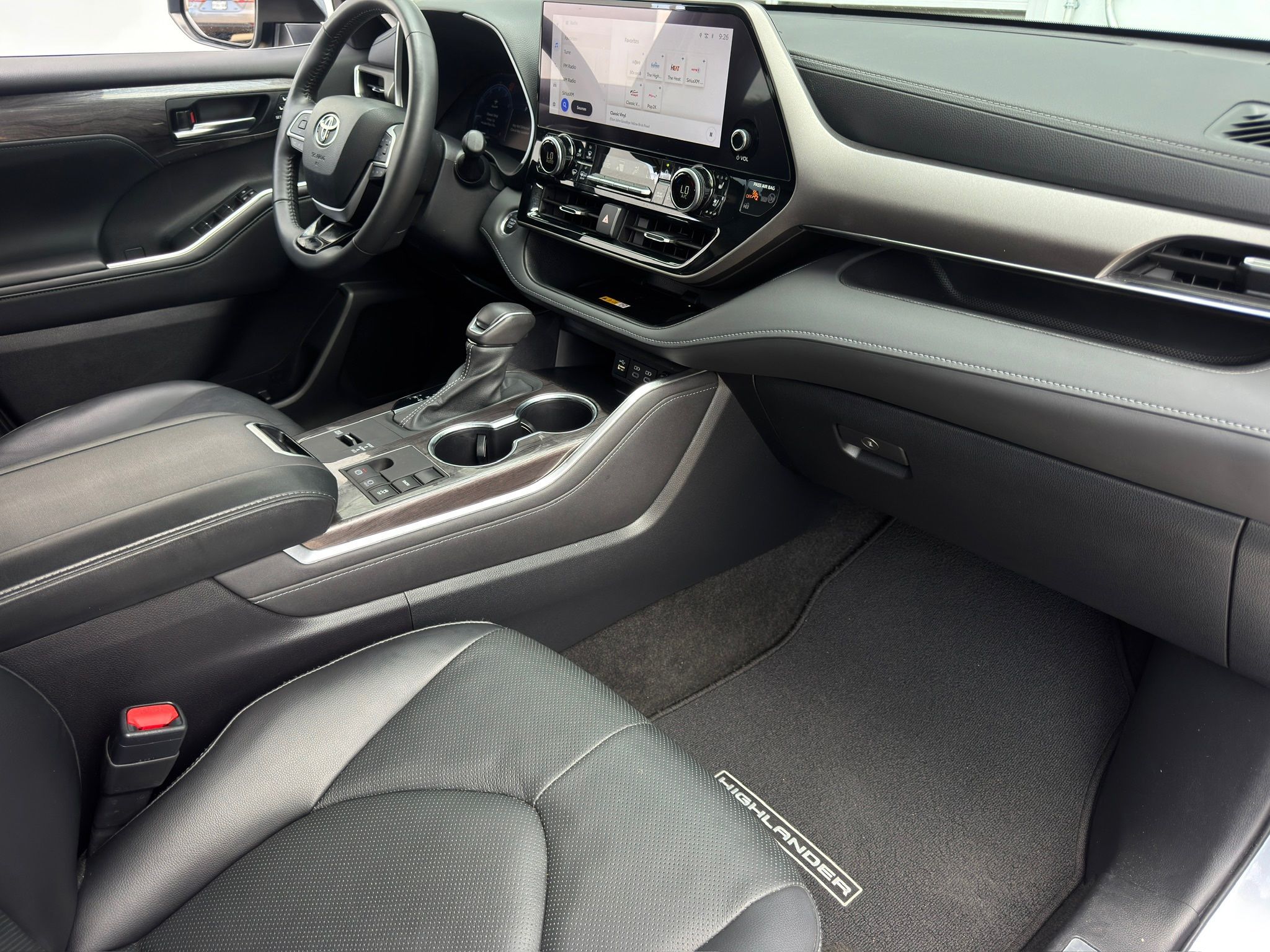 2024 Toyota Highlander Limited  at Bravo Nissan