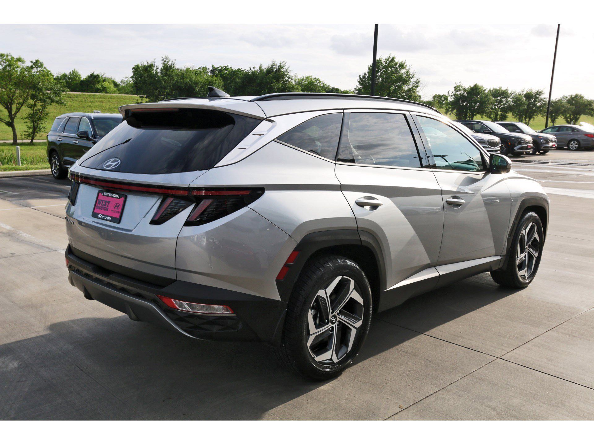 2023 Hyundai Tucson Limited Silver at Bayway Chrysler Dodge Jeep Ram