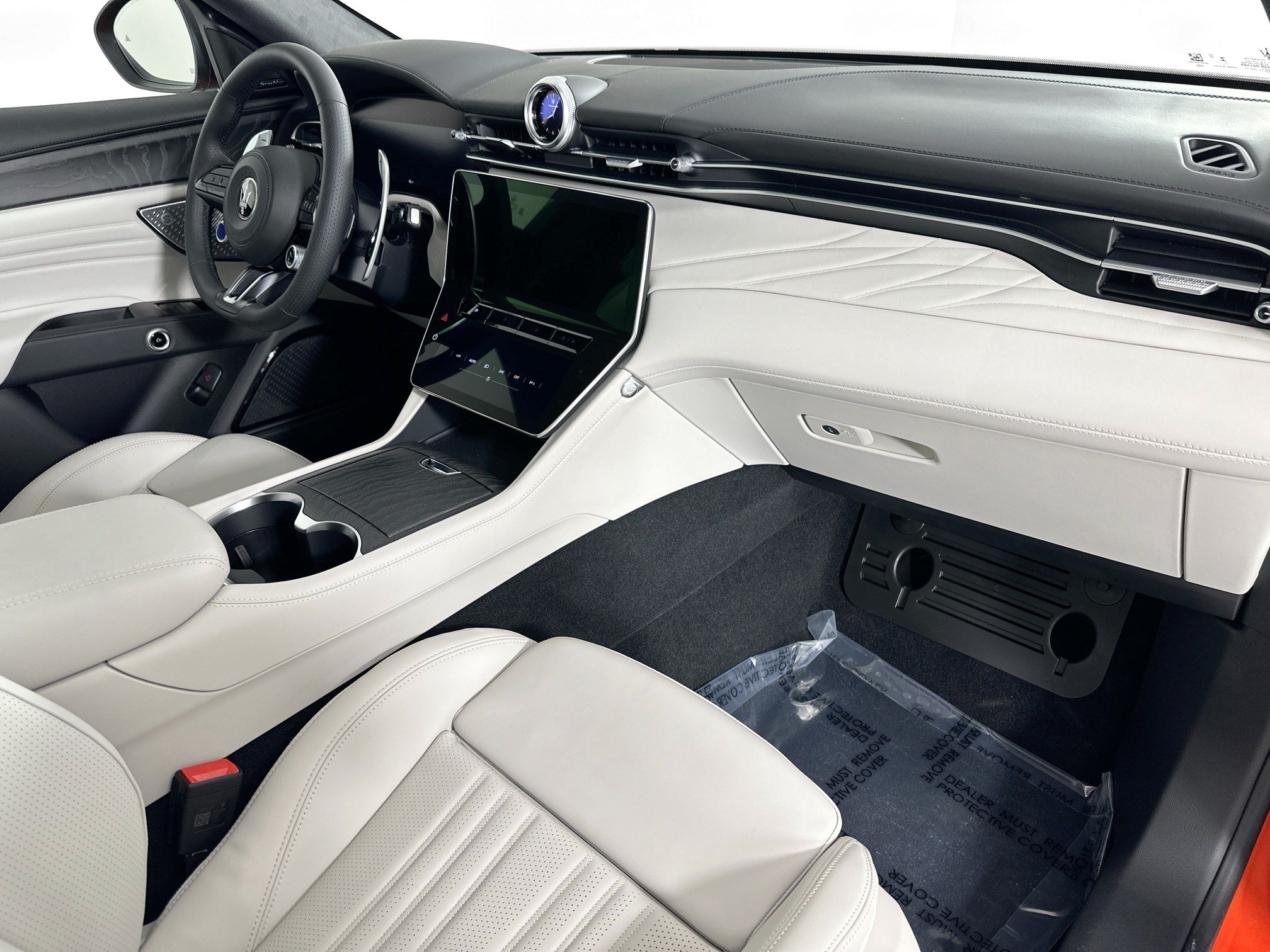 new 2026 Maserati Grecale car, priced at $94,305