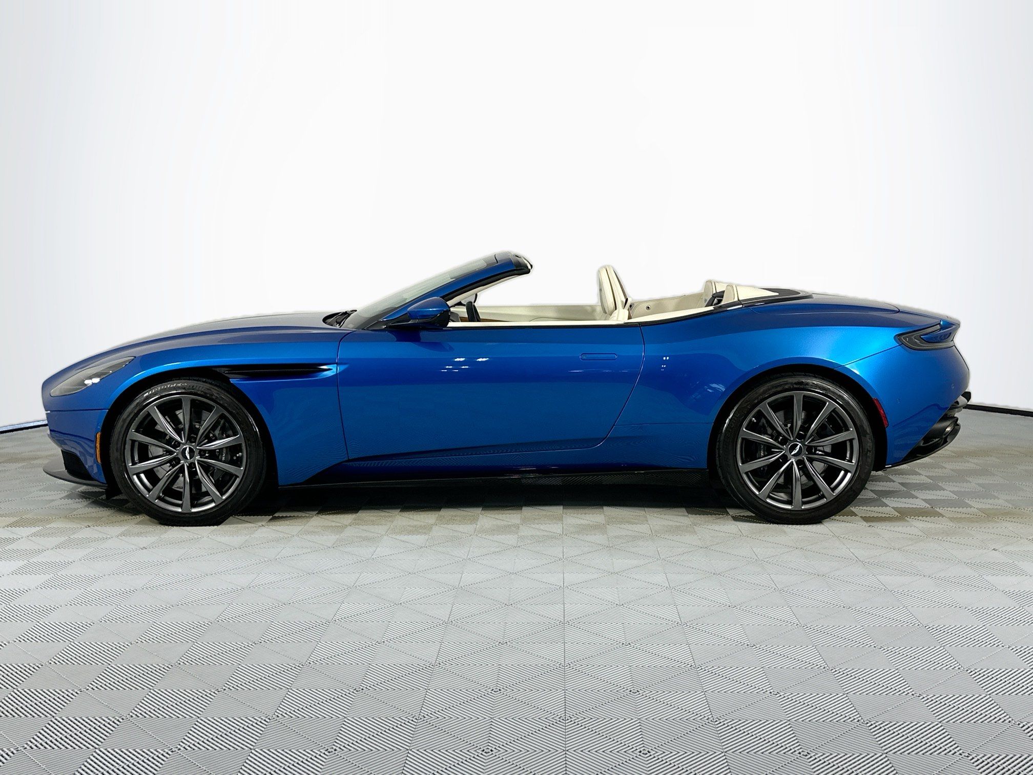 used 2019 Aston Martin DB11 car, priced at $139,998