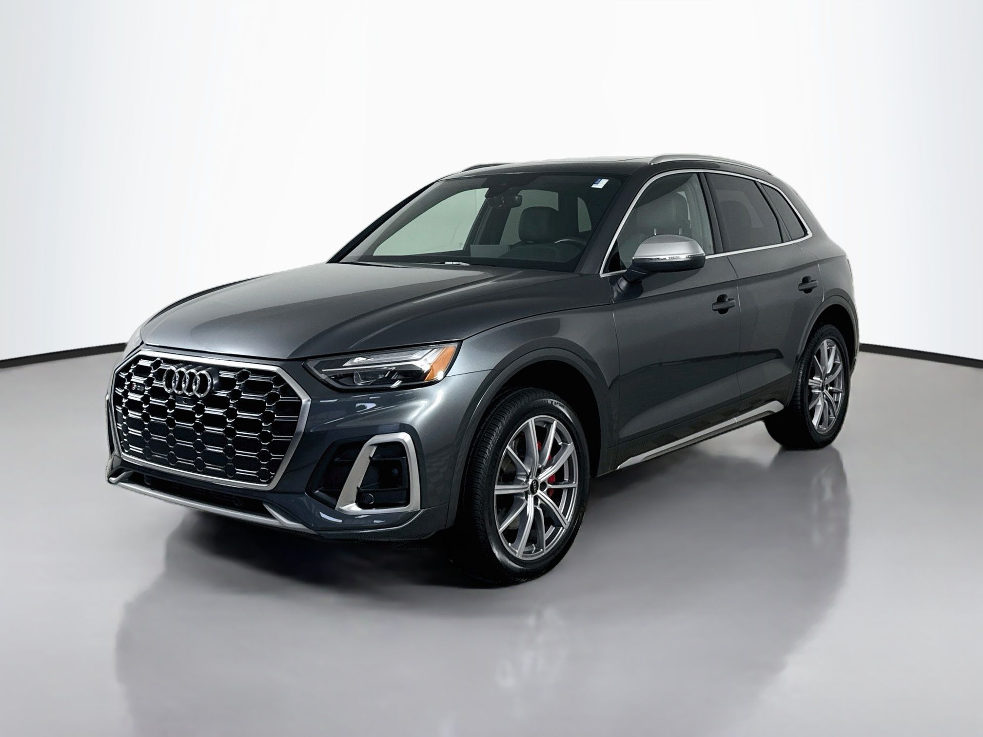 Daytona Gray Metallic 2025 Audi SQ5 SUV / Crossover All-Wheel Drive 8-Speed Automatic