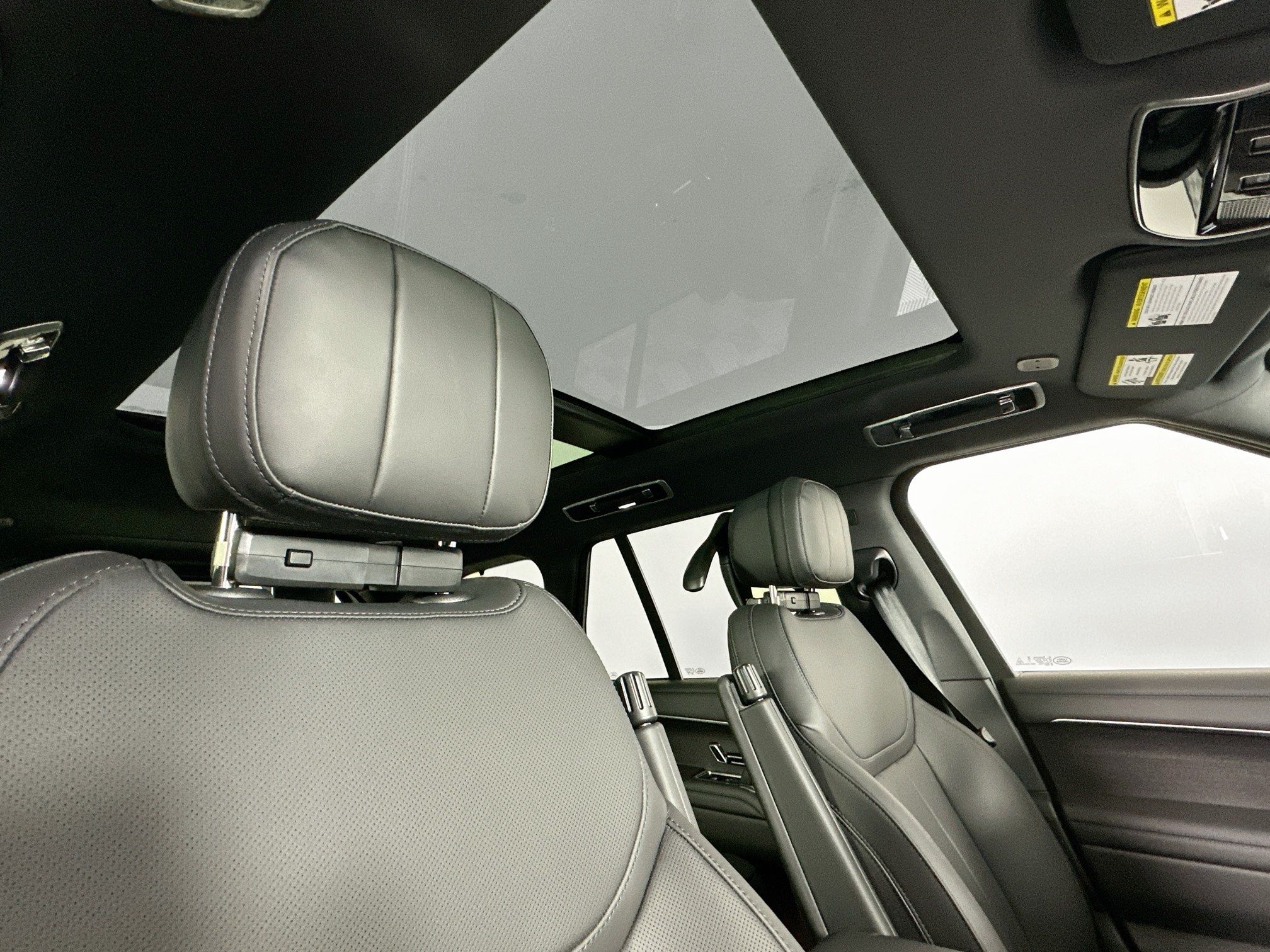 new 2026 Land Rover Range Rover car, priced at $132,165