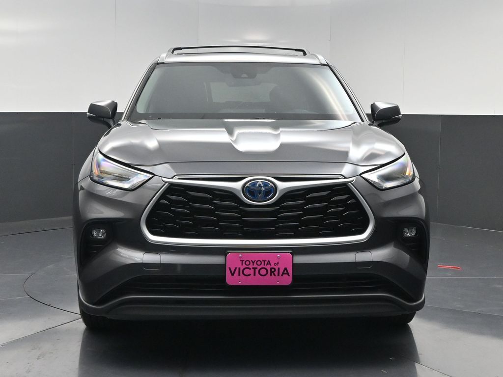 2023 Toyota Highlander Hybrid XLE Gray at Toyota of Victoria