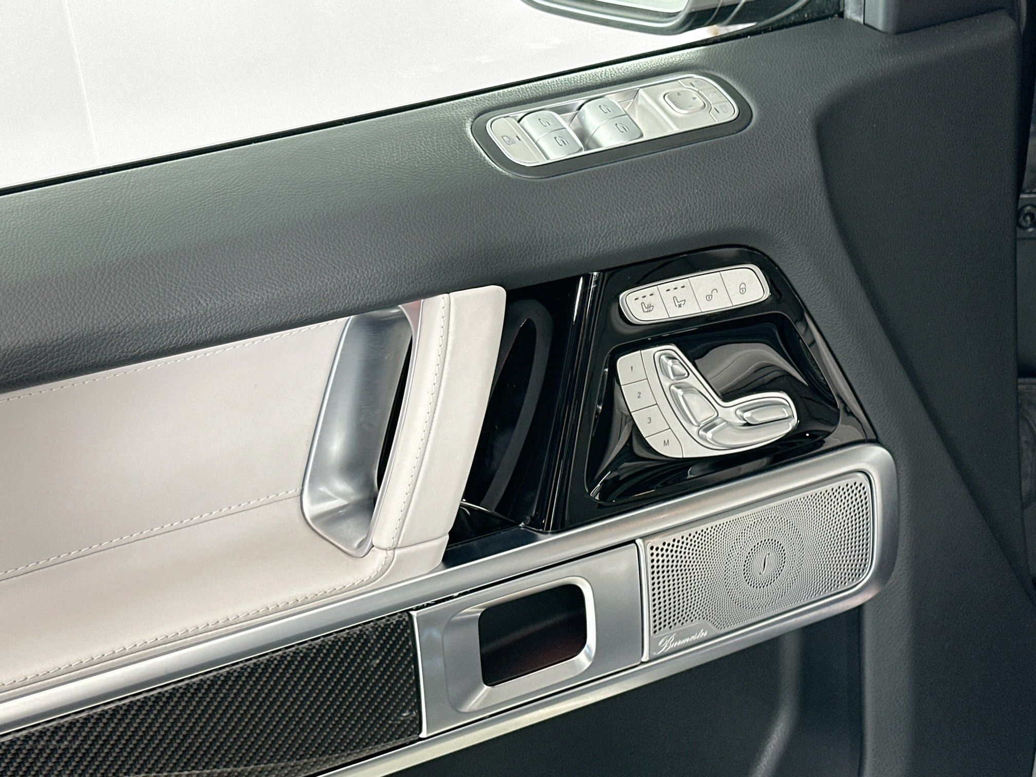 used 2022 Mercedes-Benz G-Class car, priced at $198,998