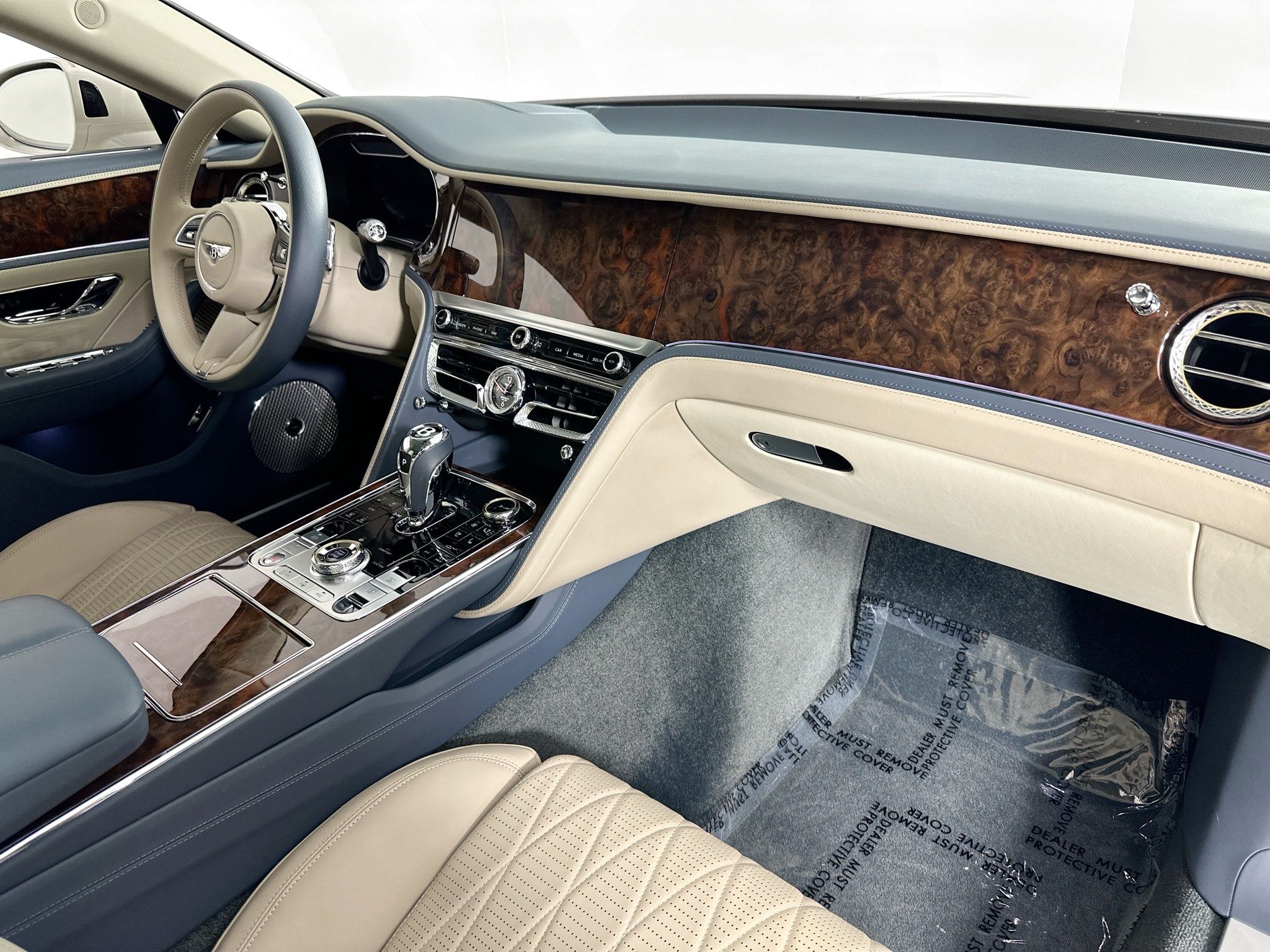 used 2022 Bentley Flying Spur car